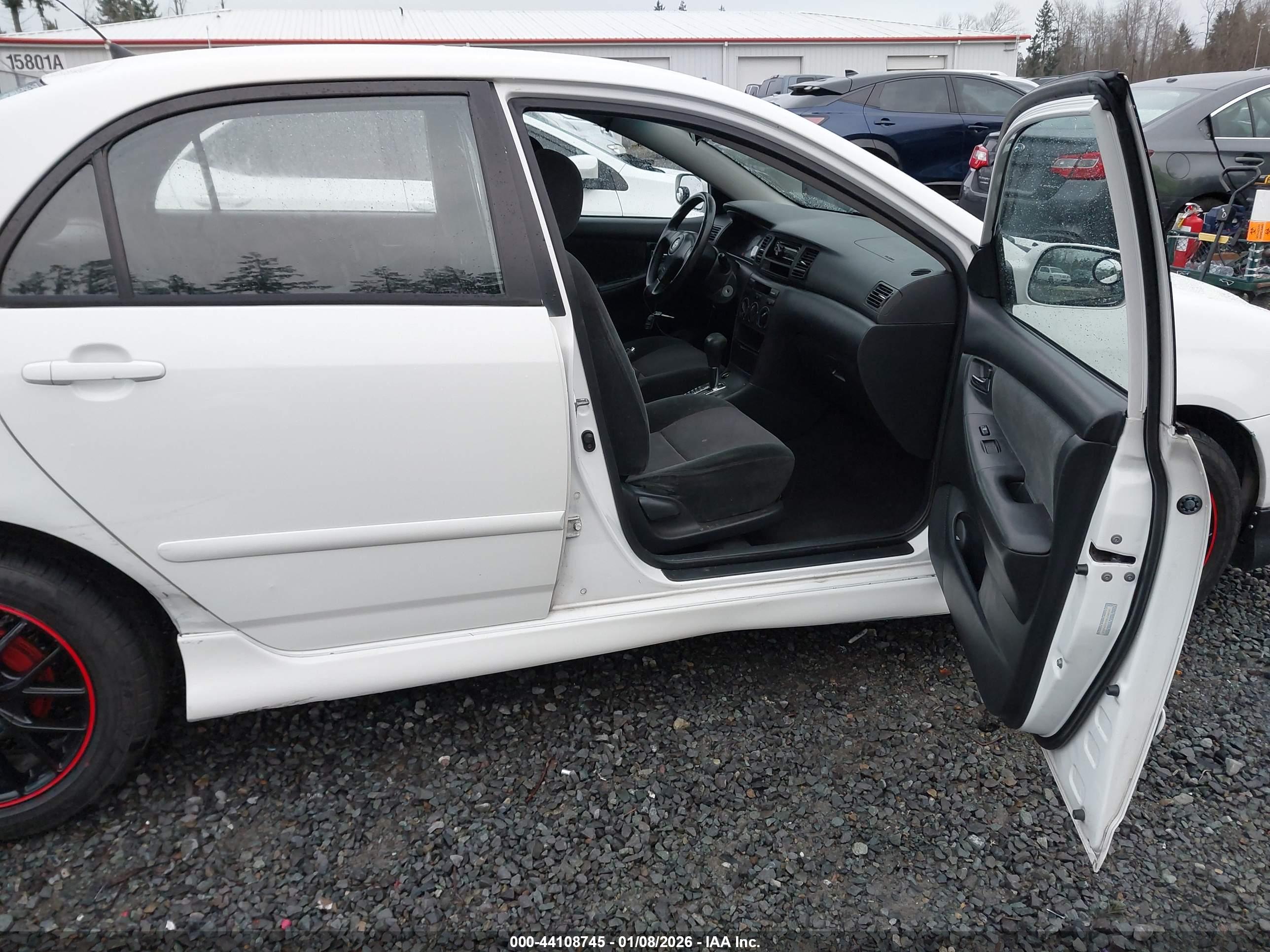 TOYOTA COROLLA image 5