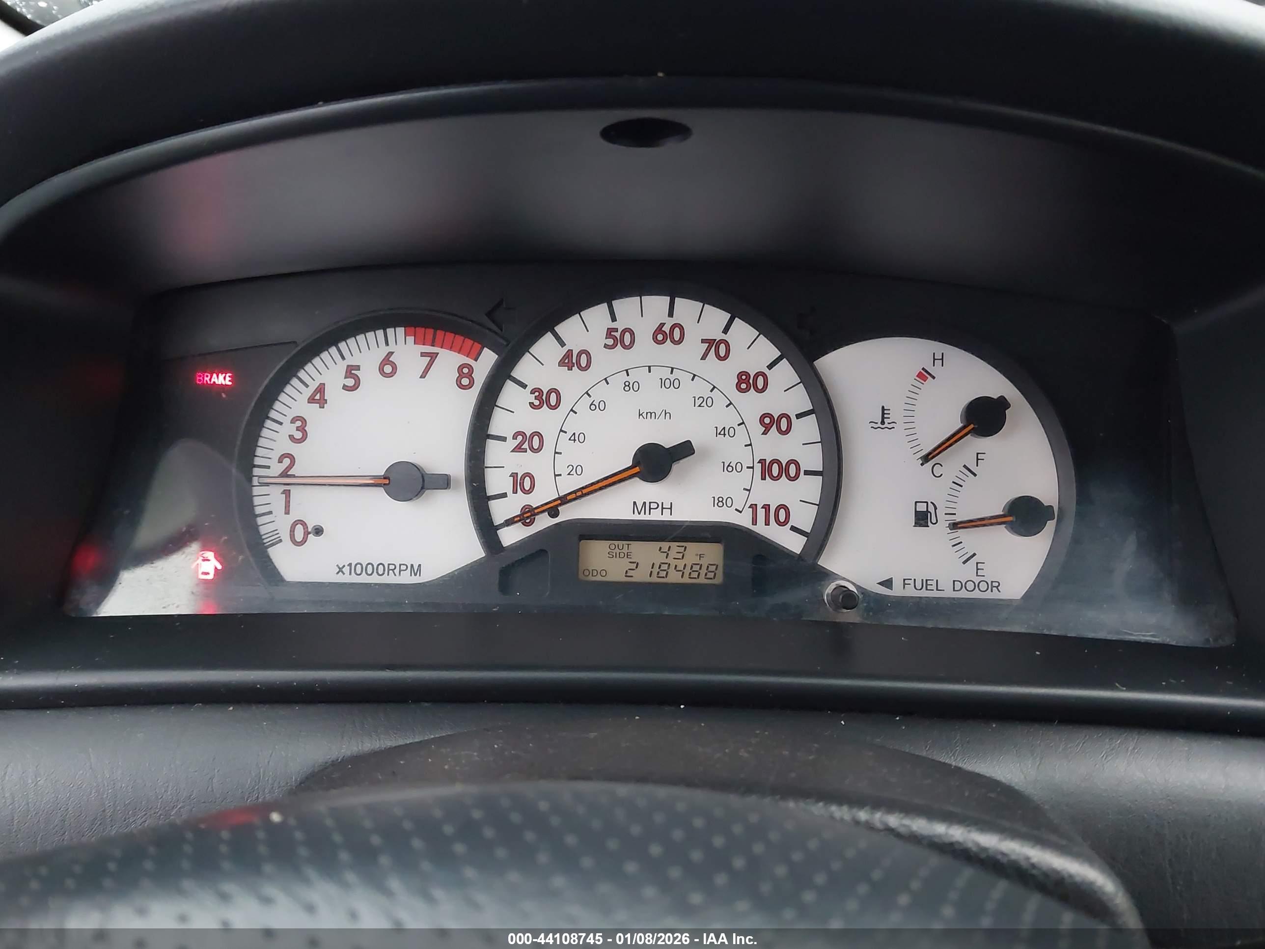 TOYOTA COROLLA image 7
