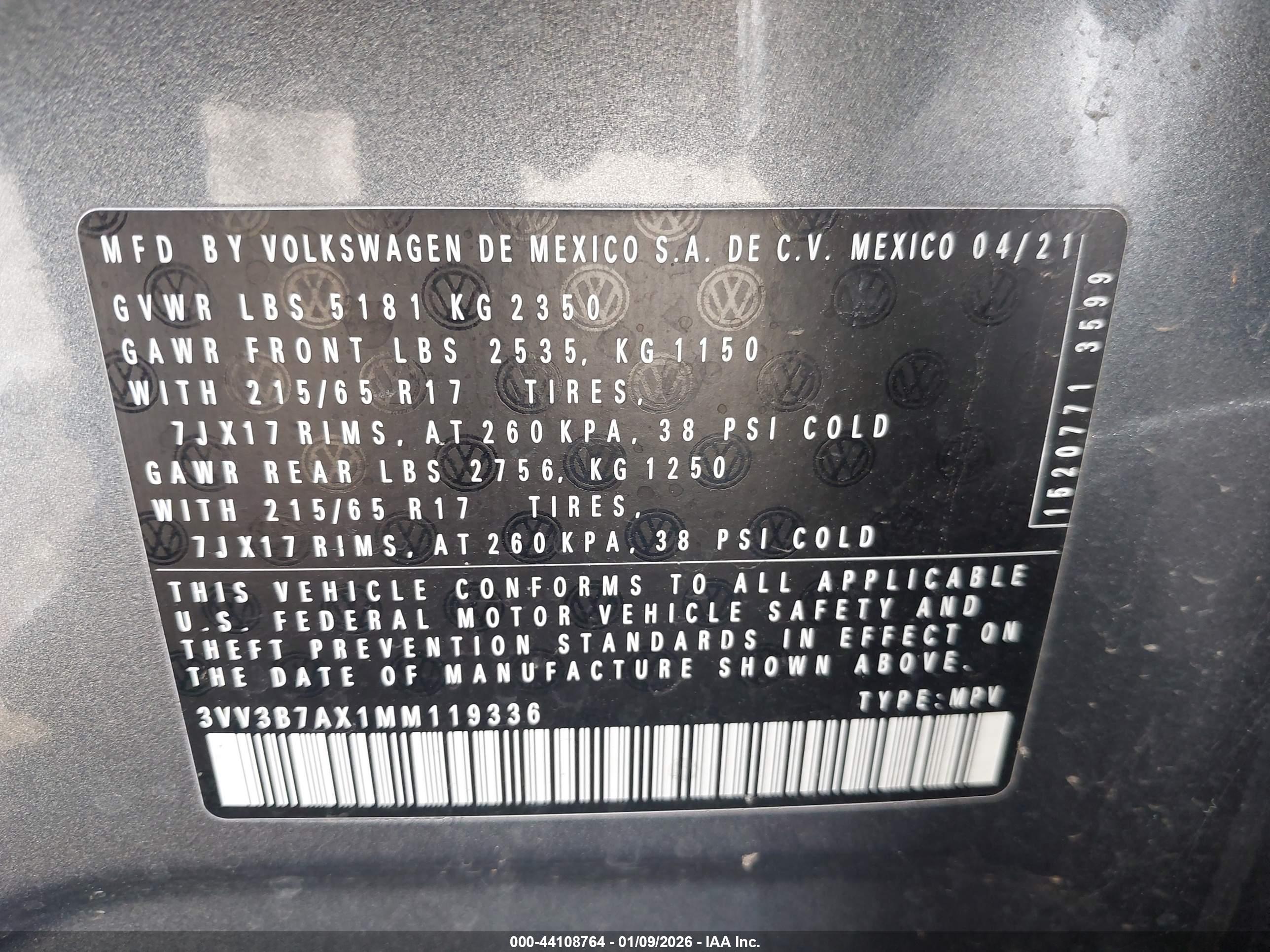 VOLKSWAGEN TIGUAN image 9
