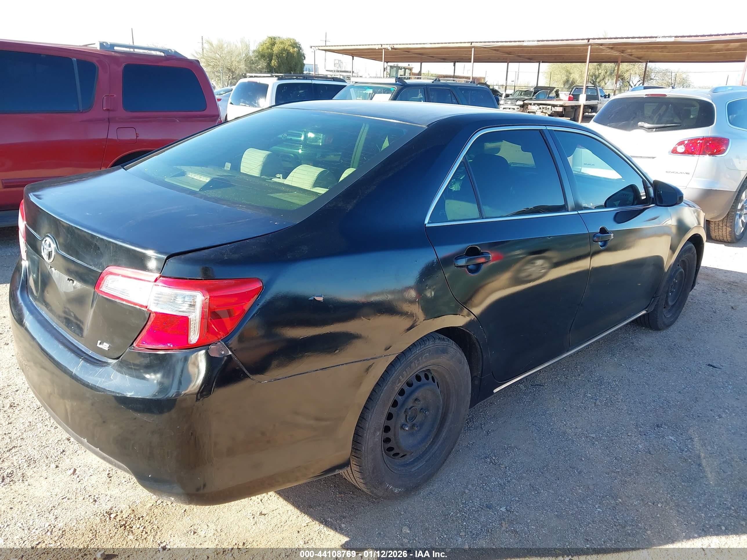 TOYOTA CAMRY image 4