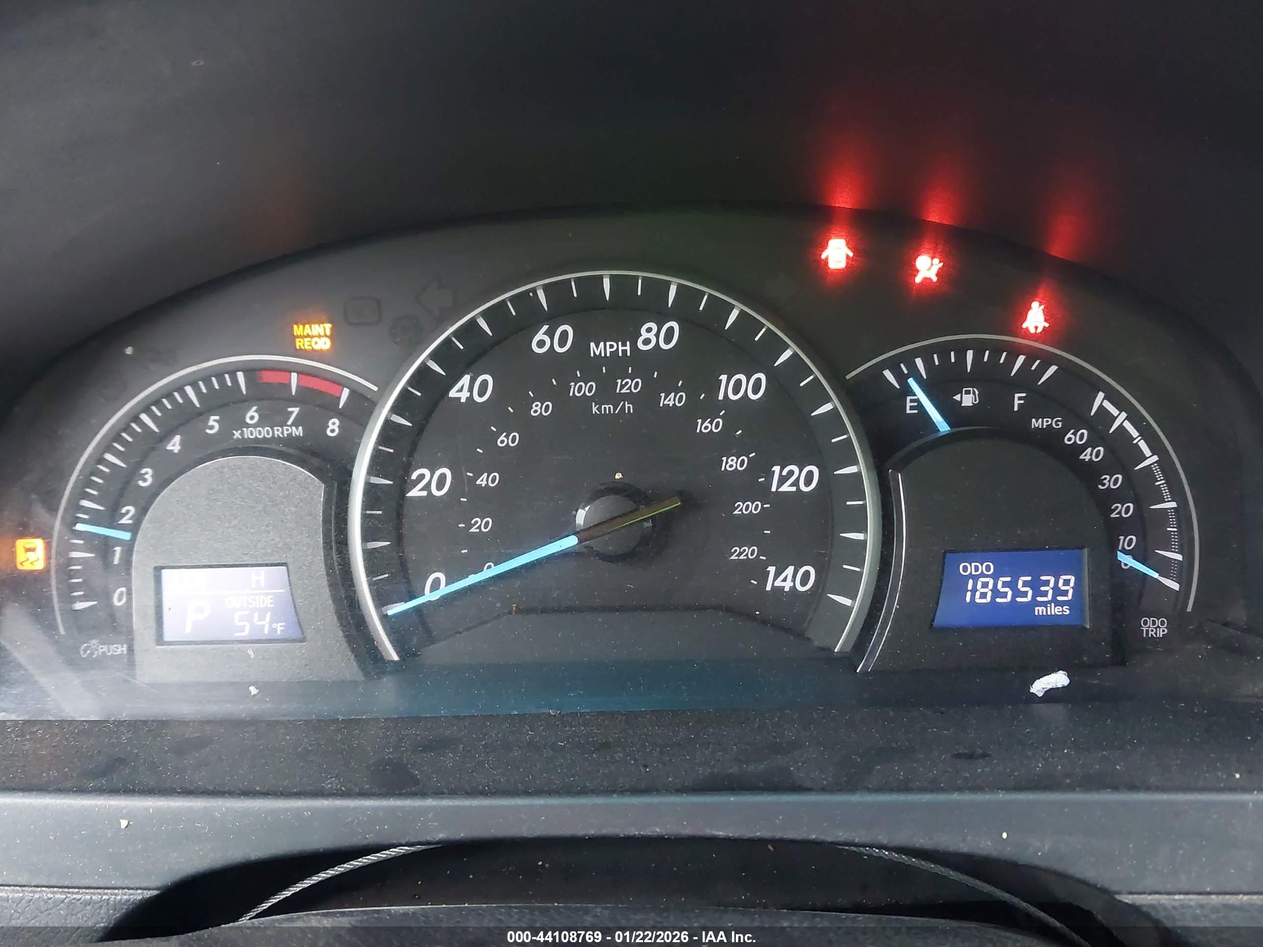 TOYOTA CAMRY image 7