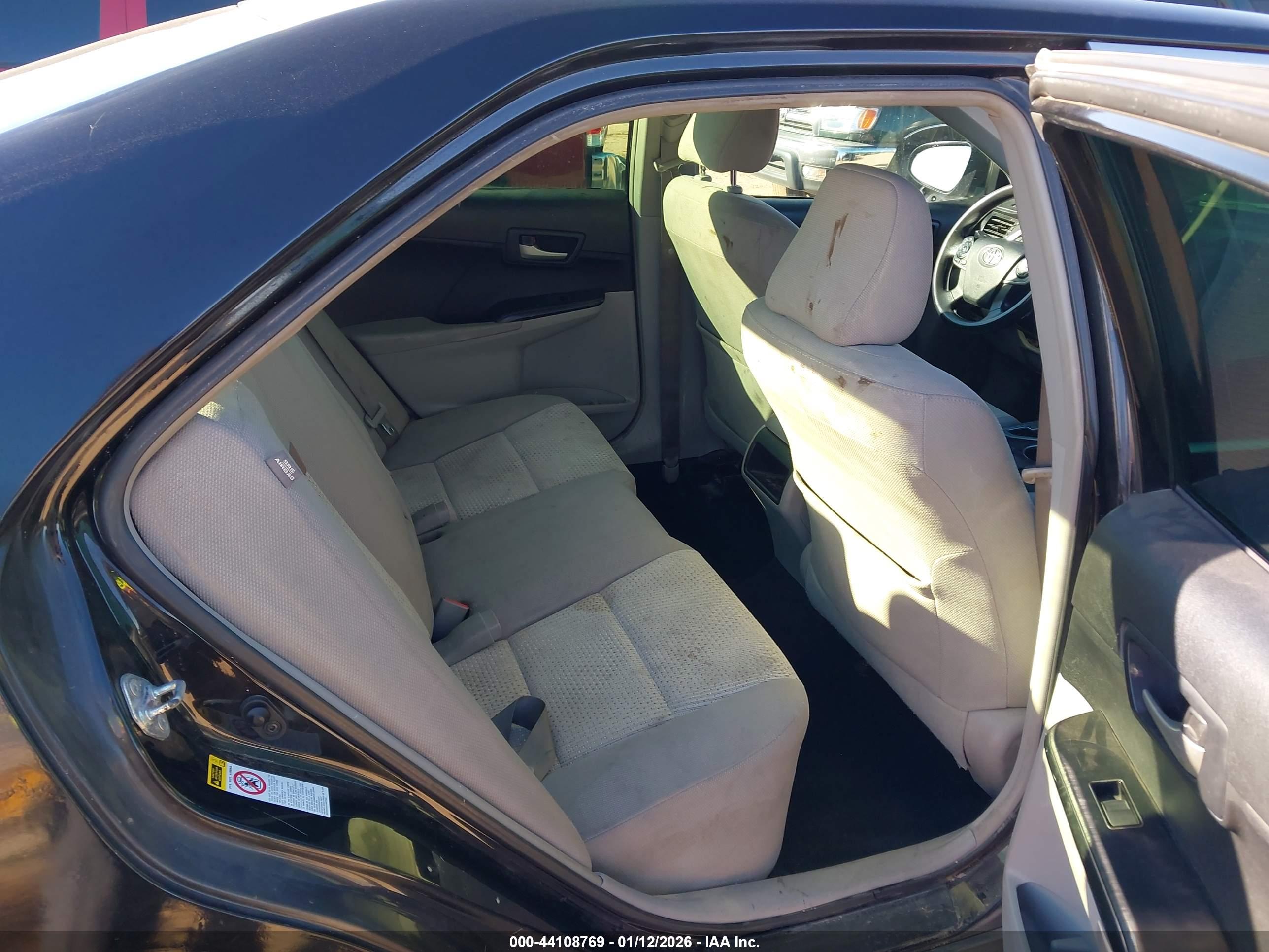 TOYOTA CAMRY image 8