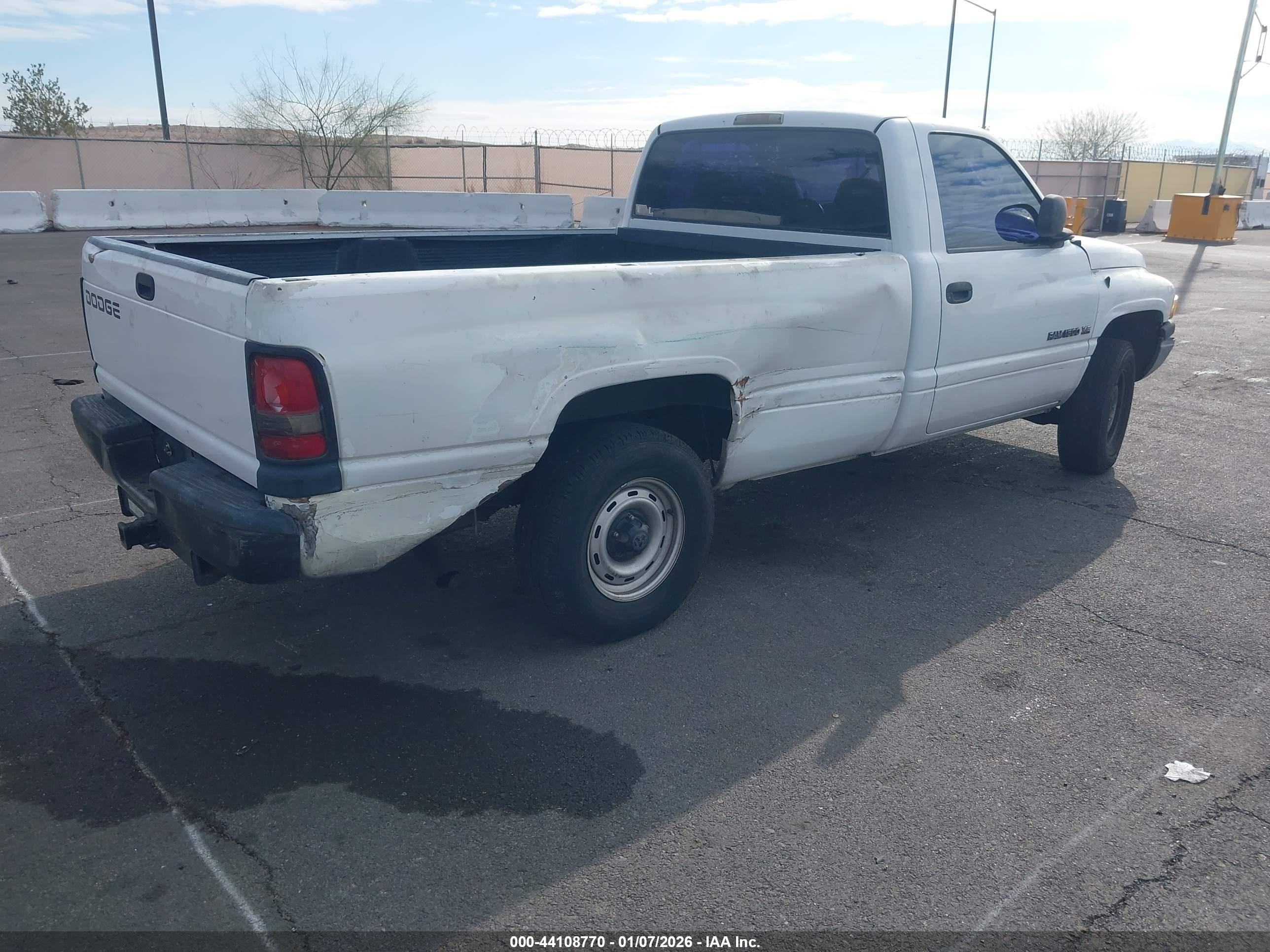 DODGE RAM image 4