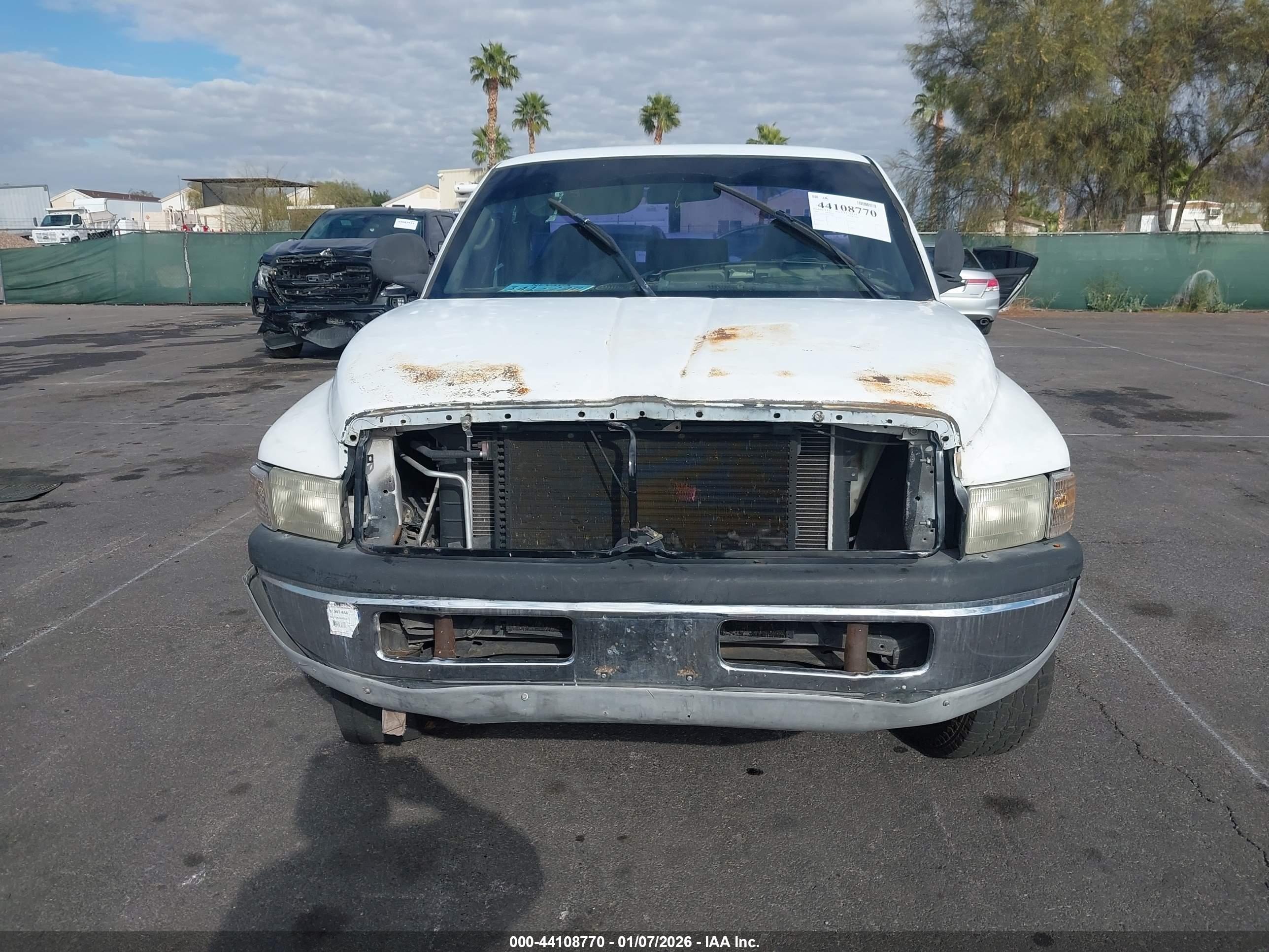 DODGE RAM image 6