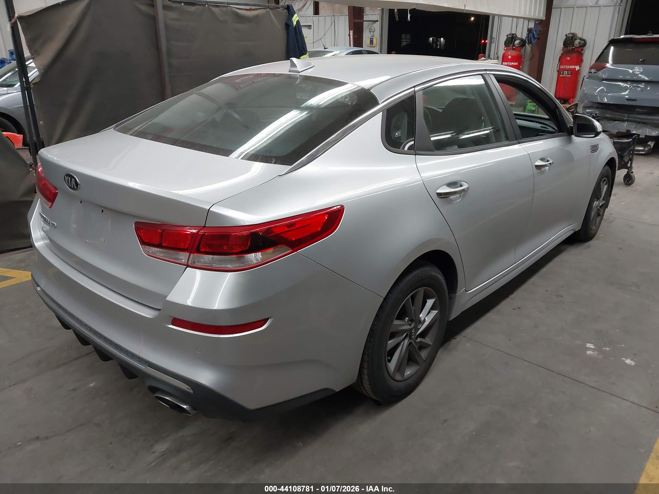 KIA OPTIMA image 4