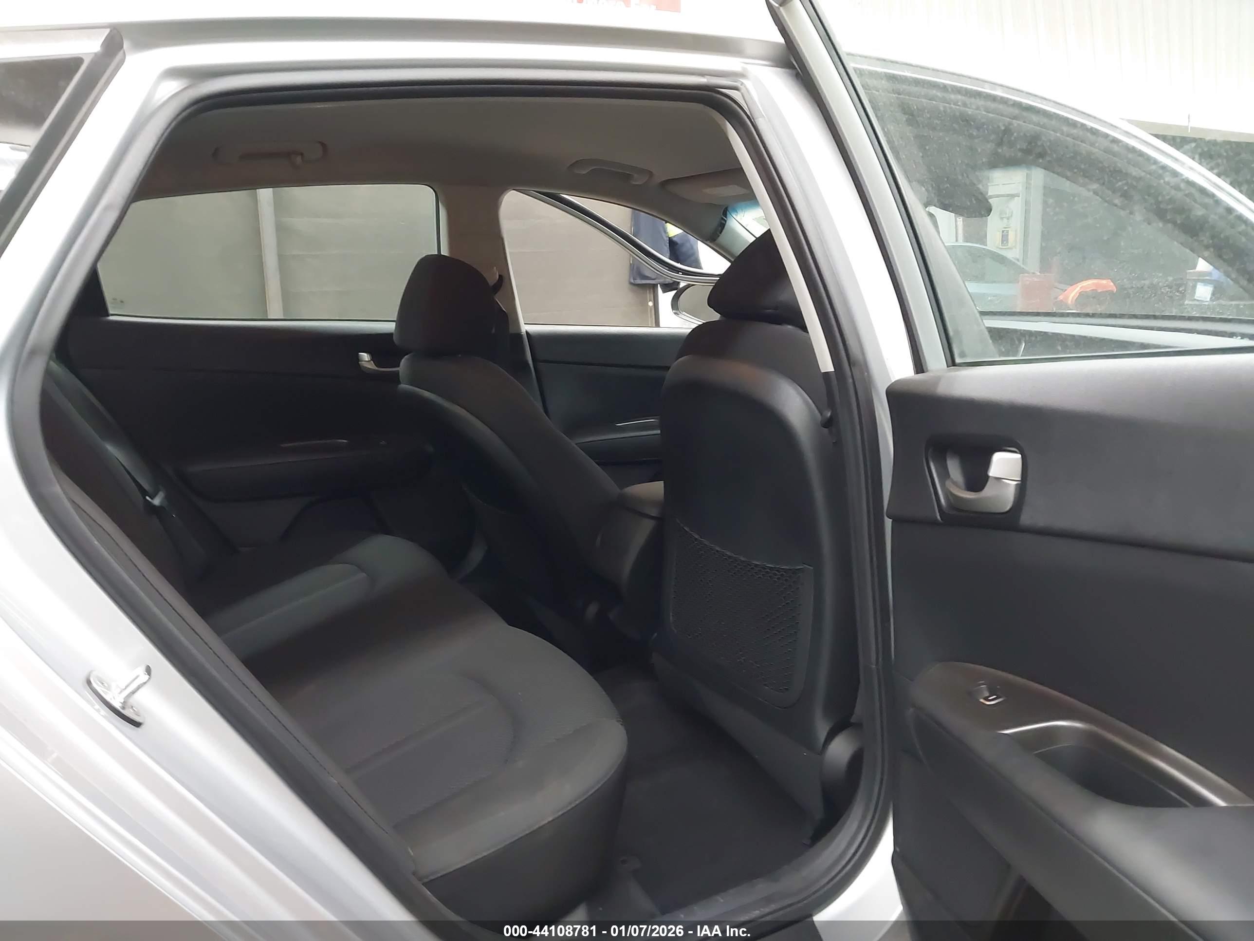 KIA OPTIMA image 8