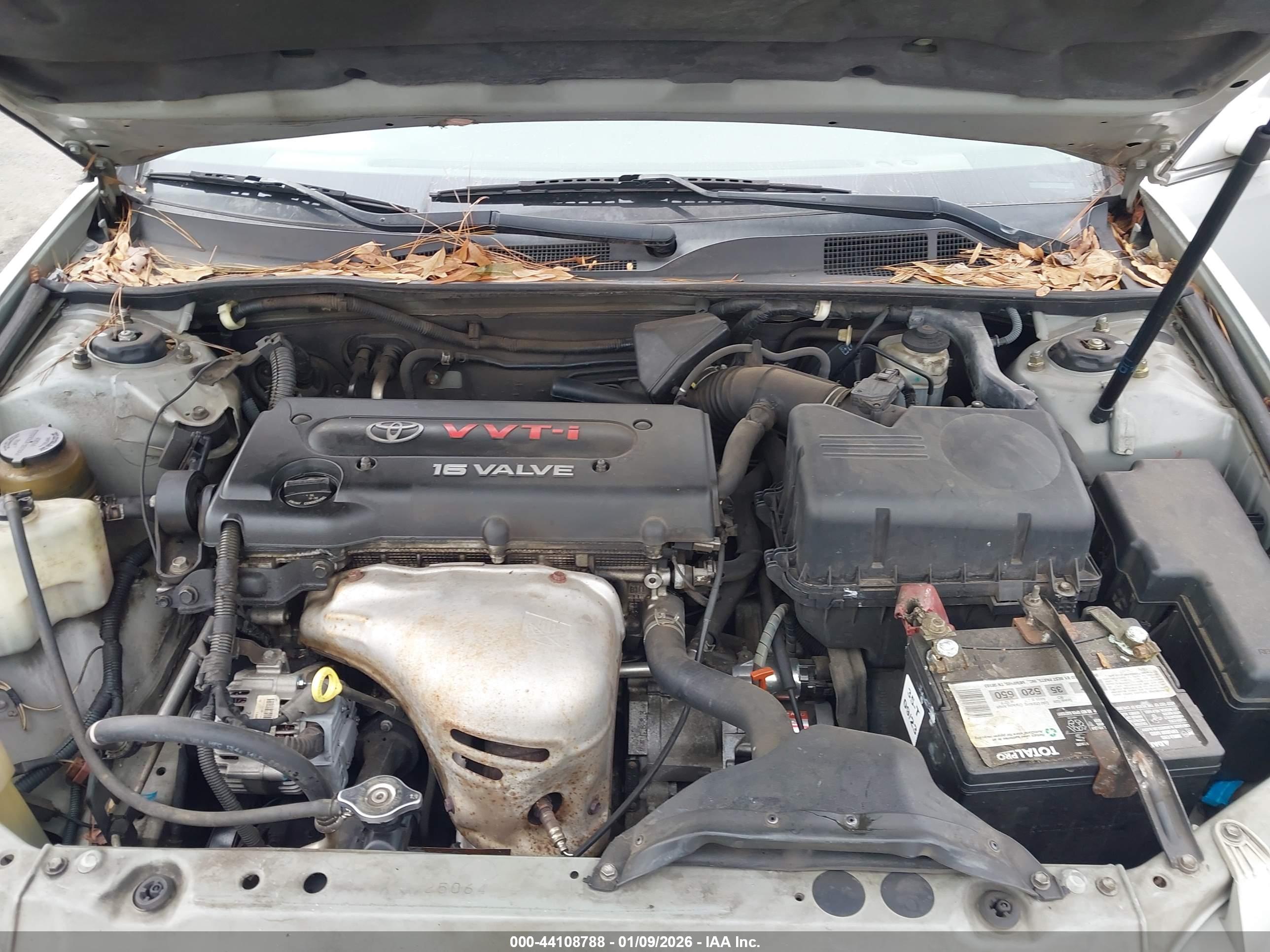 TOYOTA CAMRY image 10