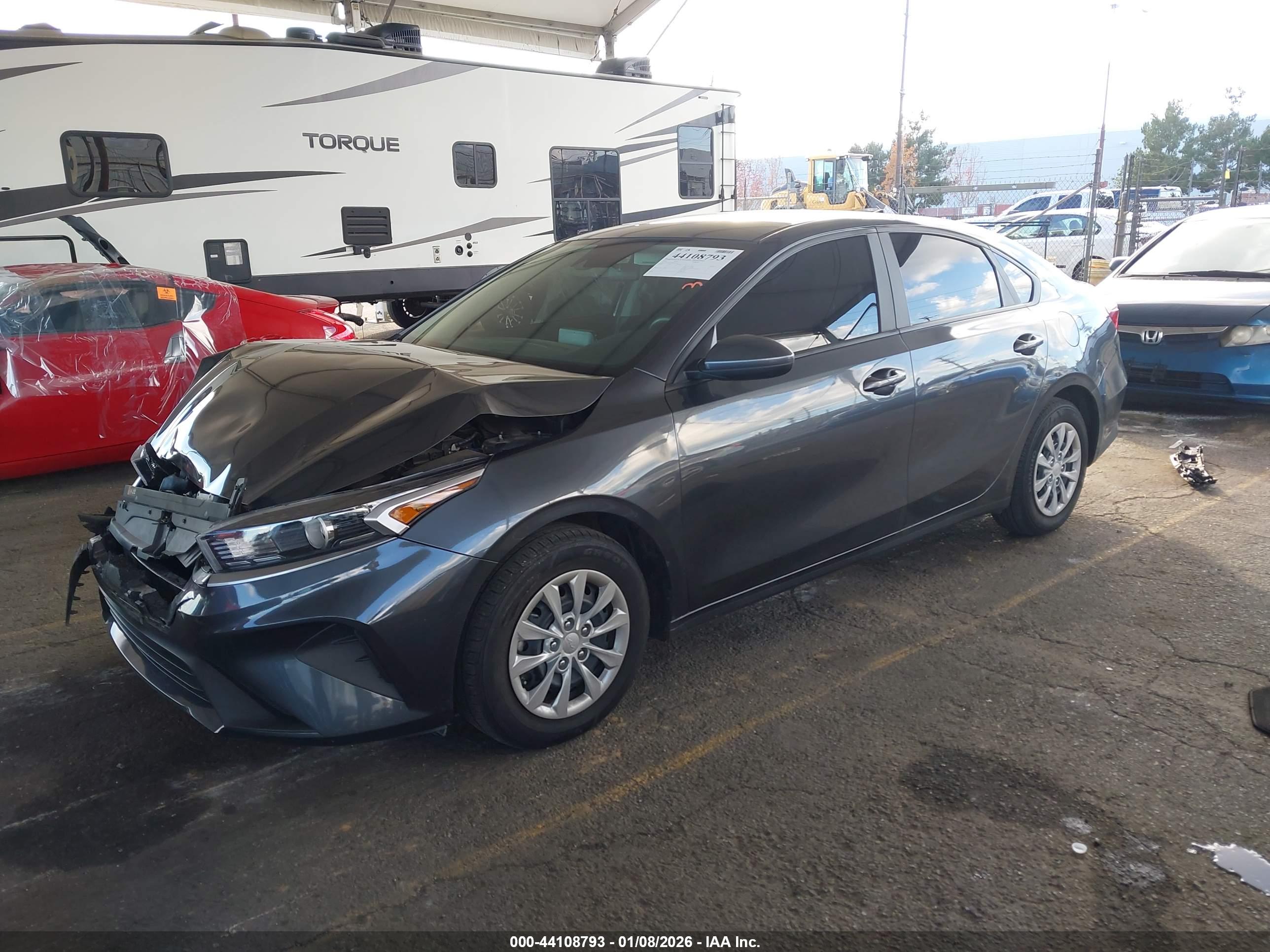 KIA FORTE image 2