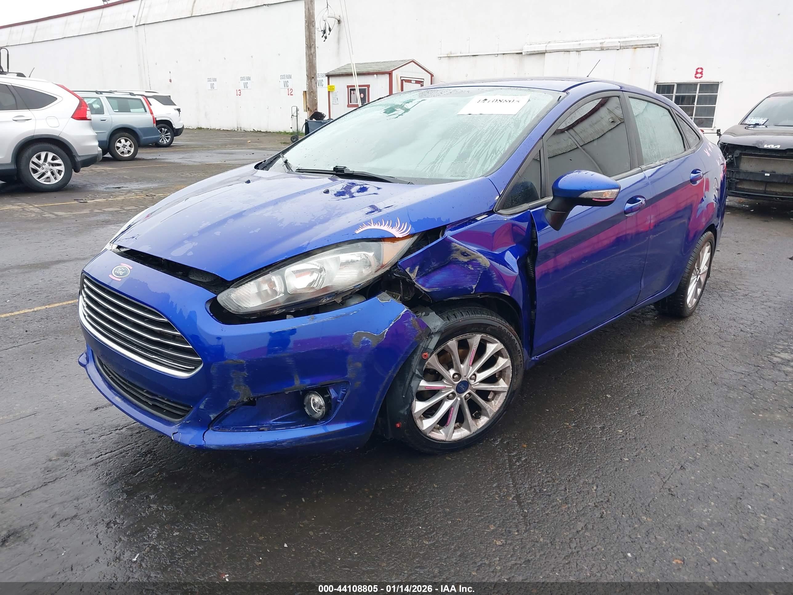FORD FIESTA image 2