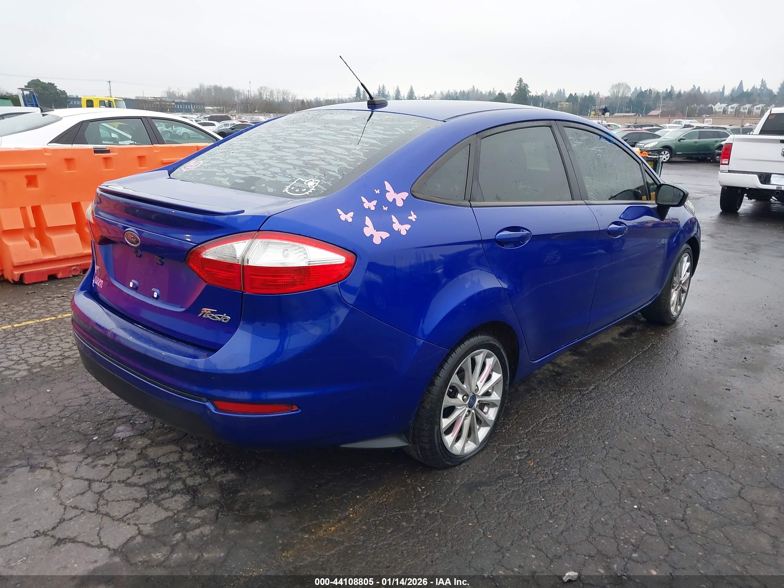 FORD FIESTA image 4