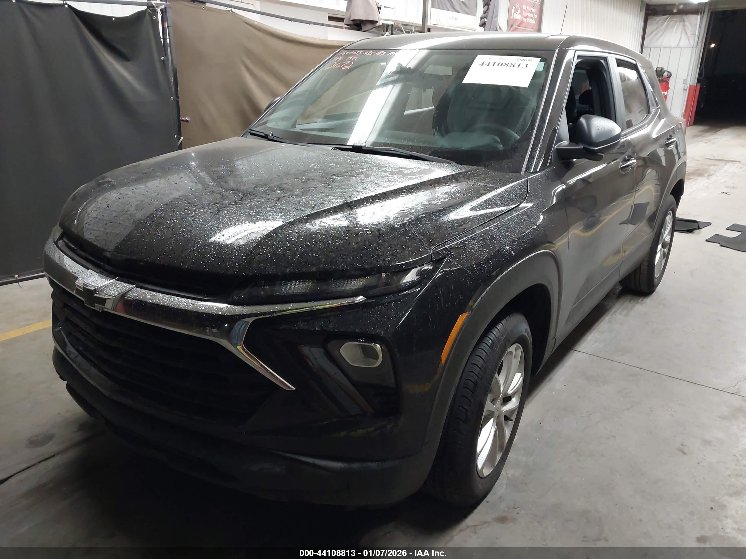 CHEVROLET TRAILBLAZER image 2