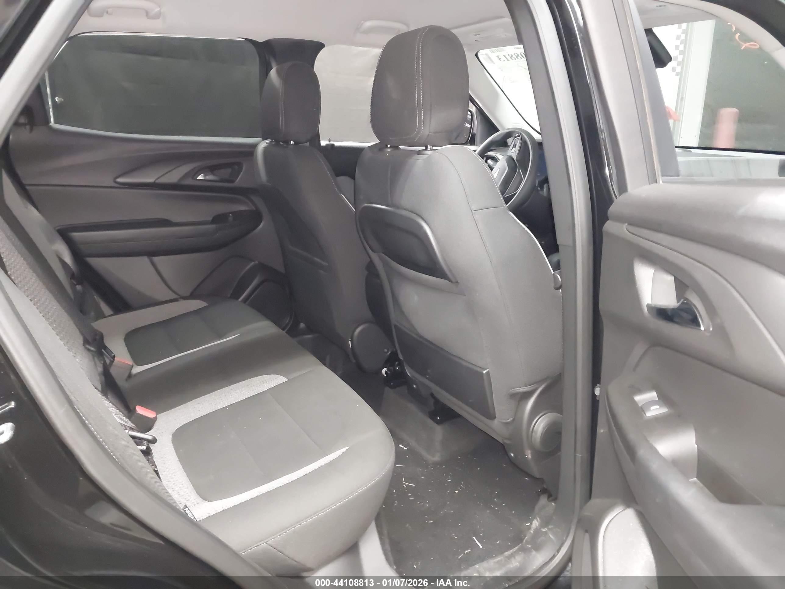 CHEVROLET TRAILBLAZER image 8