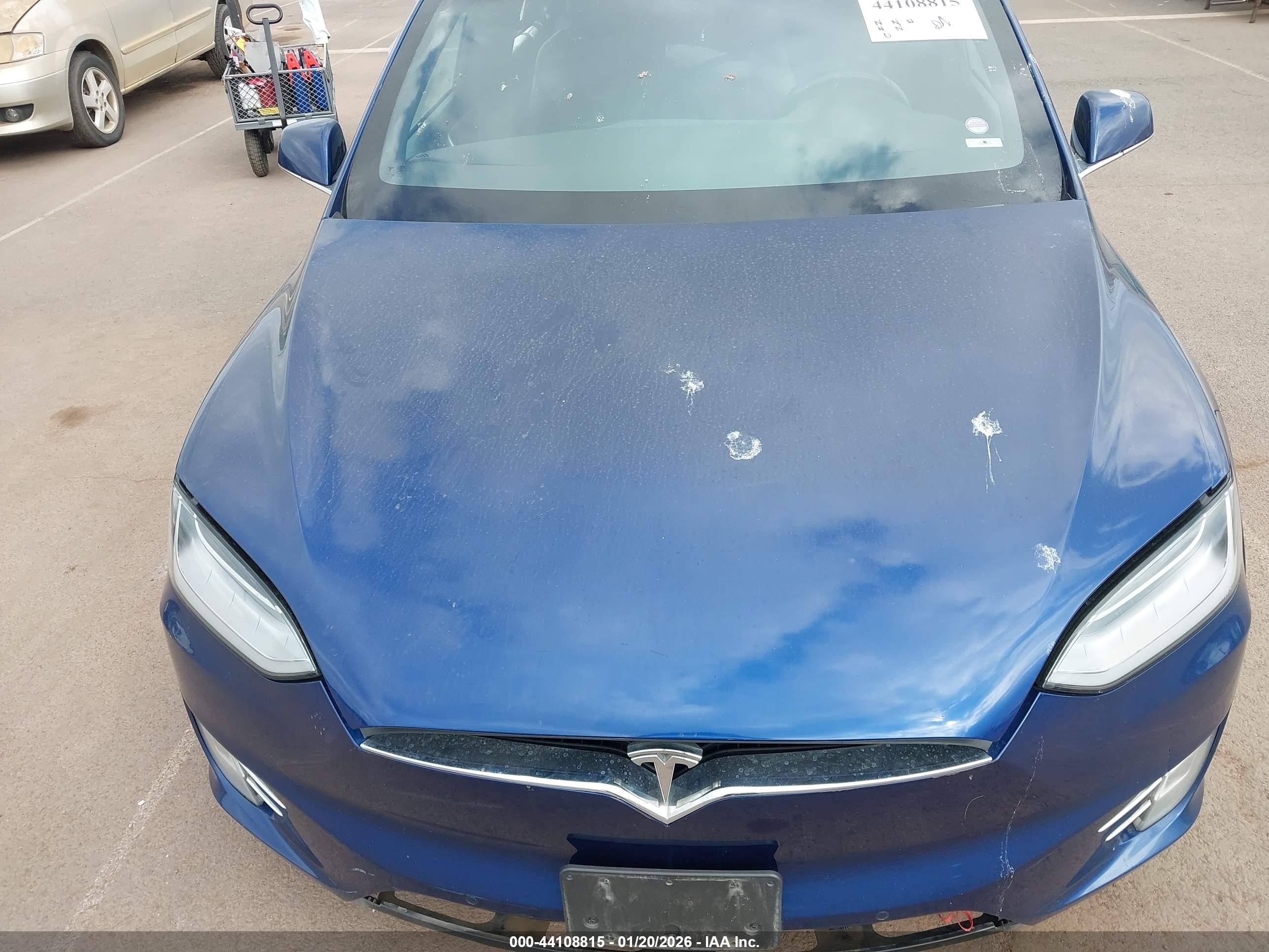 TESLA MODEL image 10