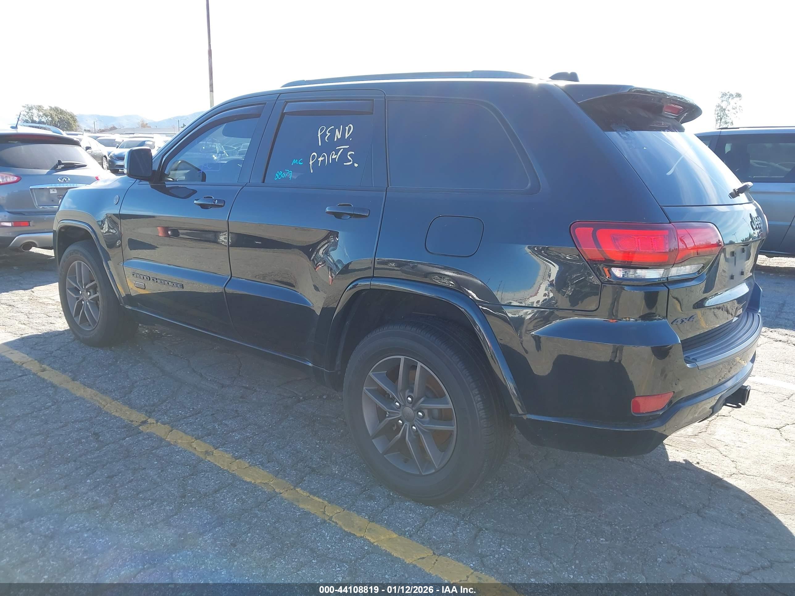 JEEP GRAND image 3