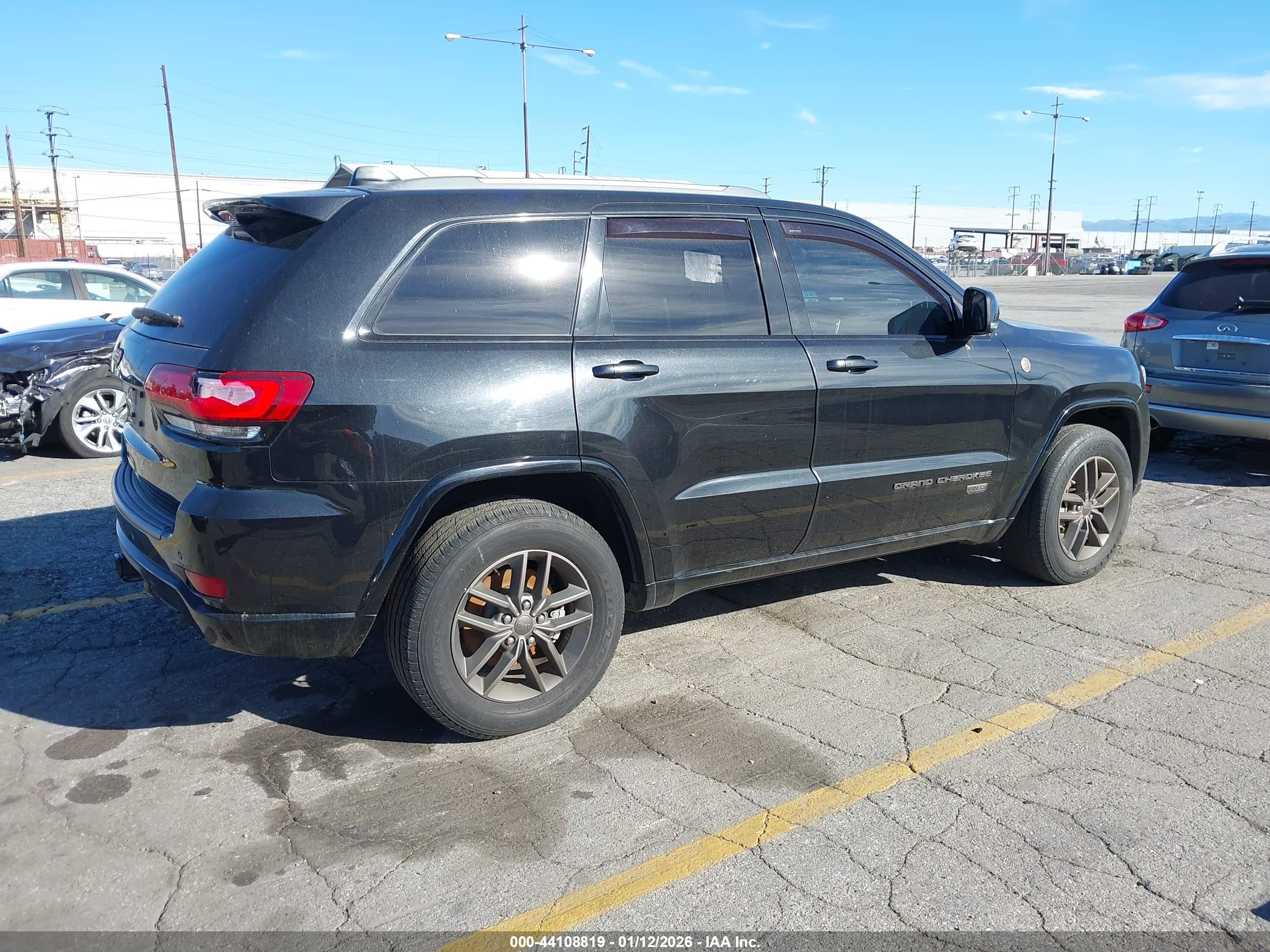 JEEP GRAND image 4