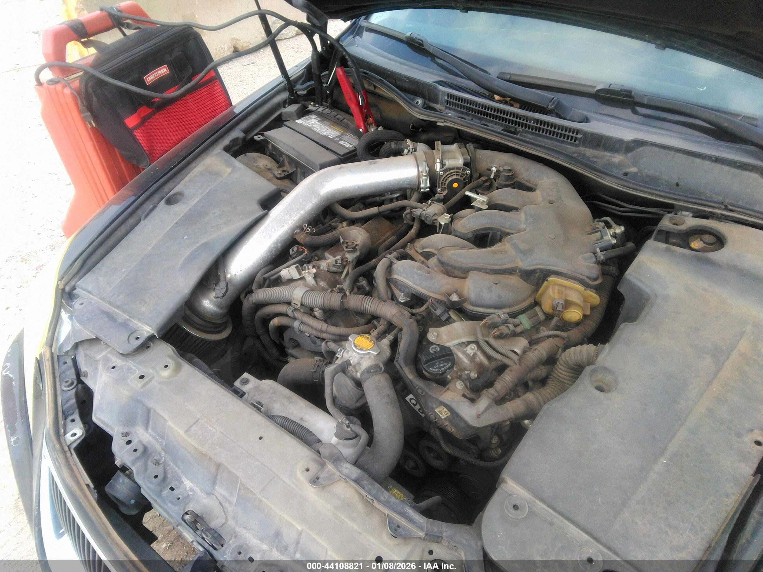 LEXUS IS image 10