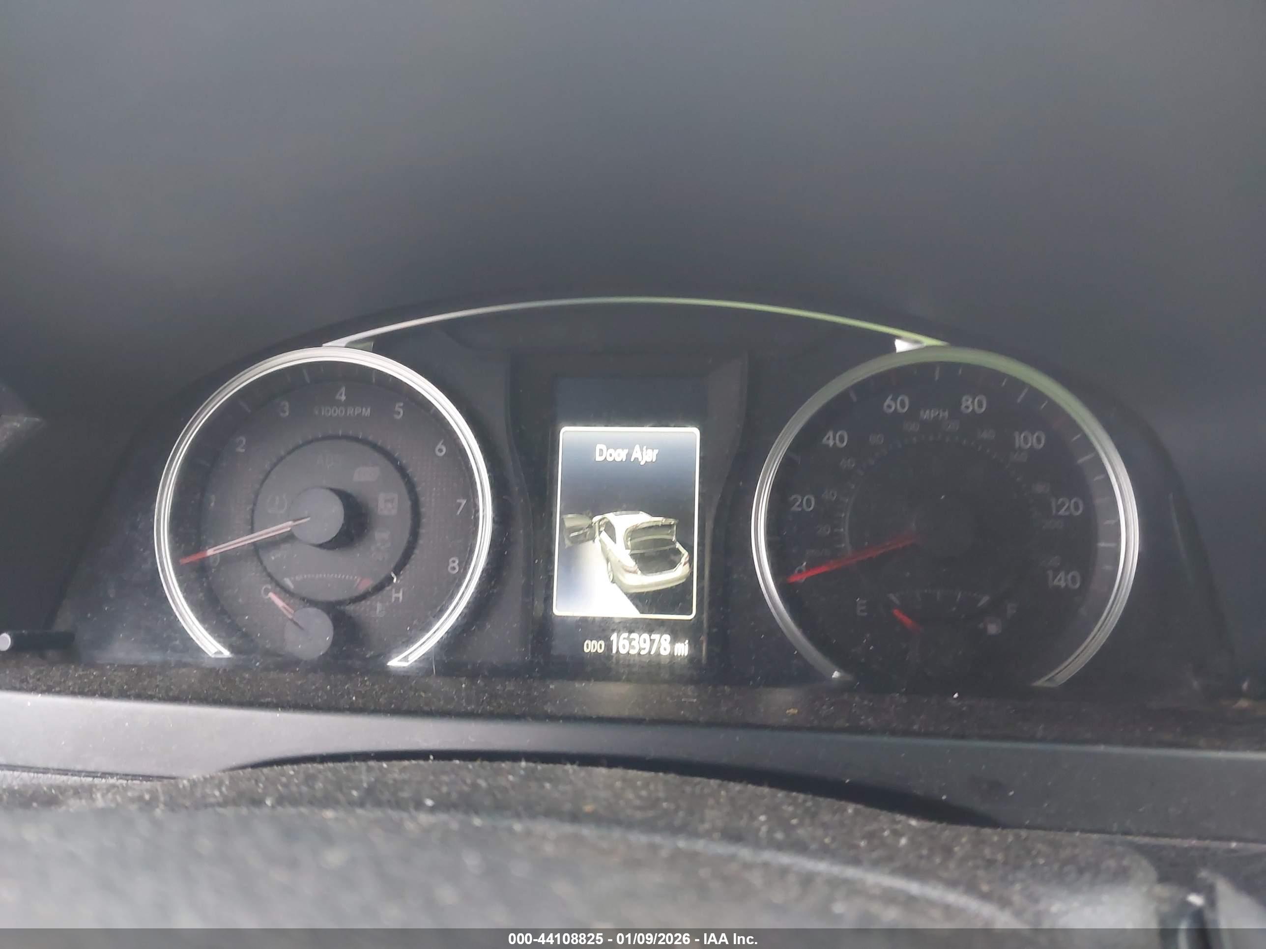 TOYOTA CAMRY image 7