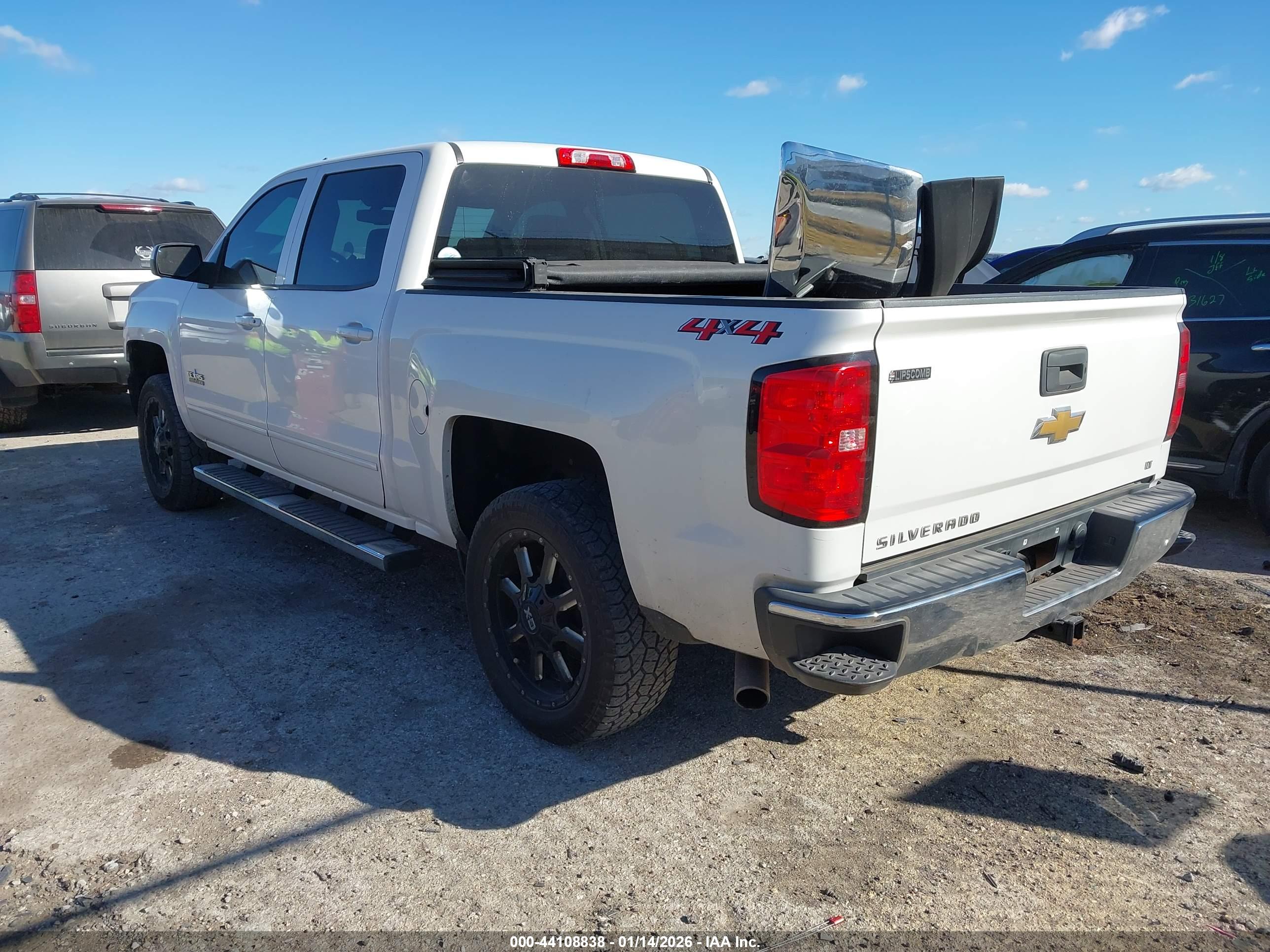 CHEVROLET SILVERADO image 3