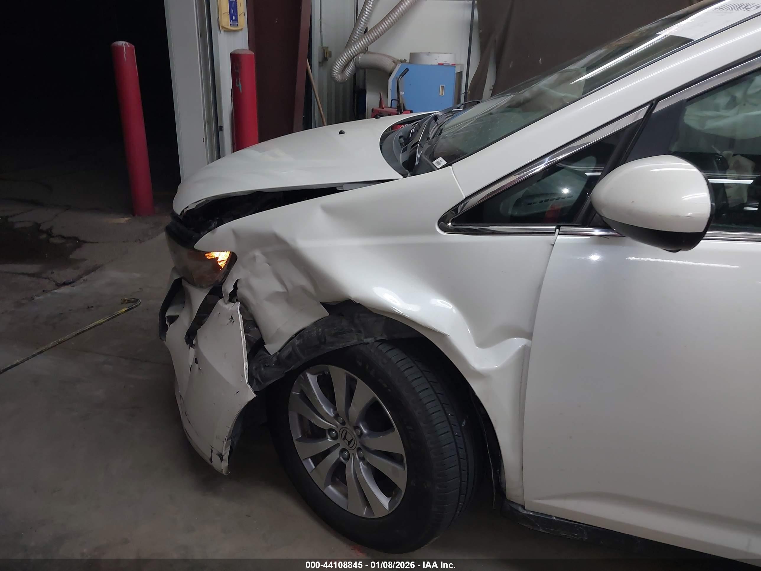 HONDA ODYSSEY image 6