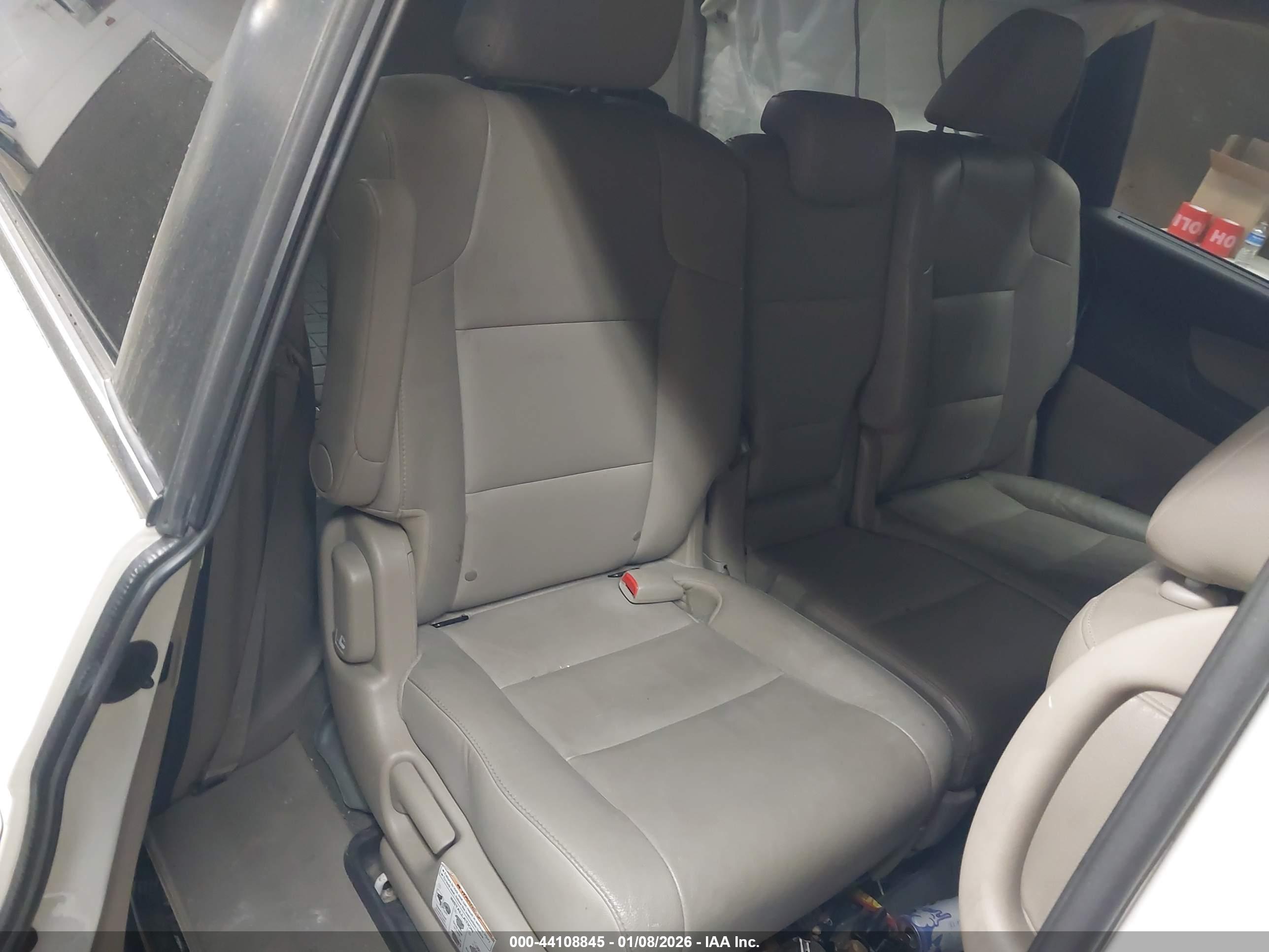 HONDA ODYSSEY image 8