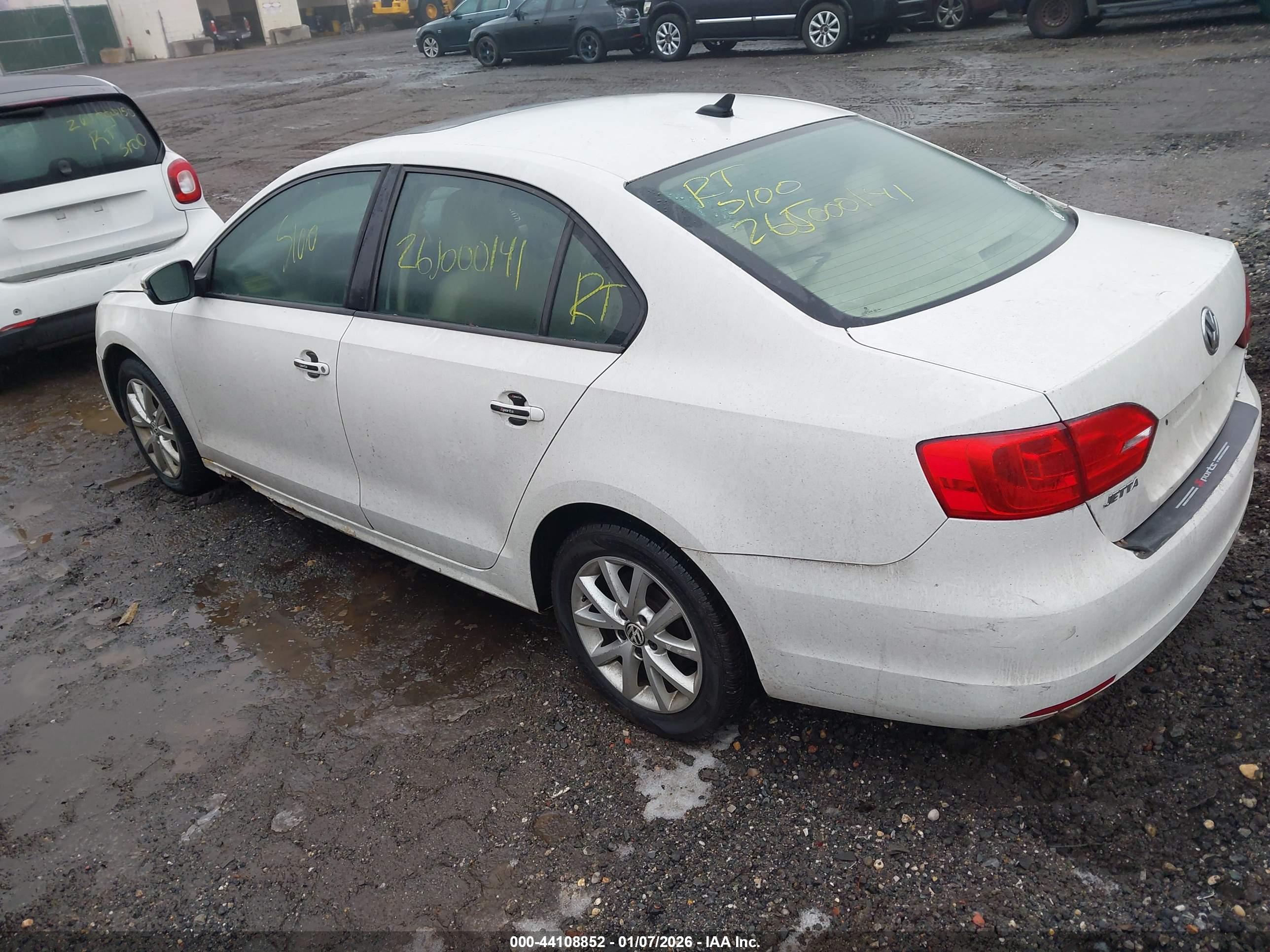 VOLKSWAGEN JETTA image 3