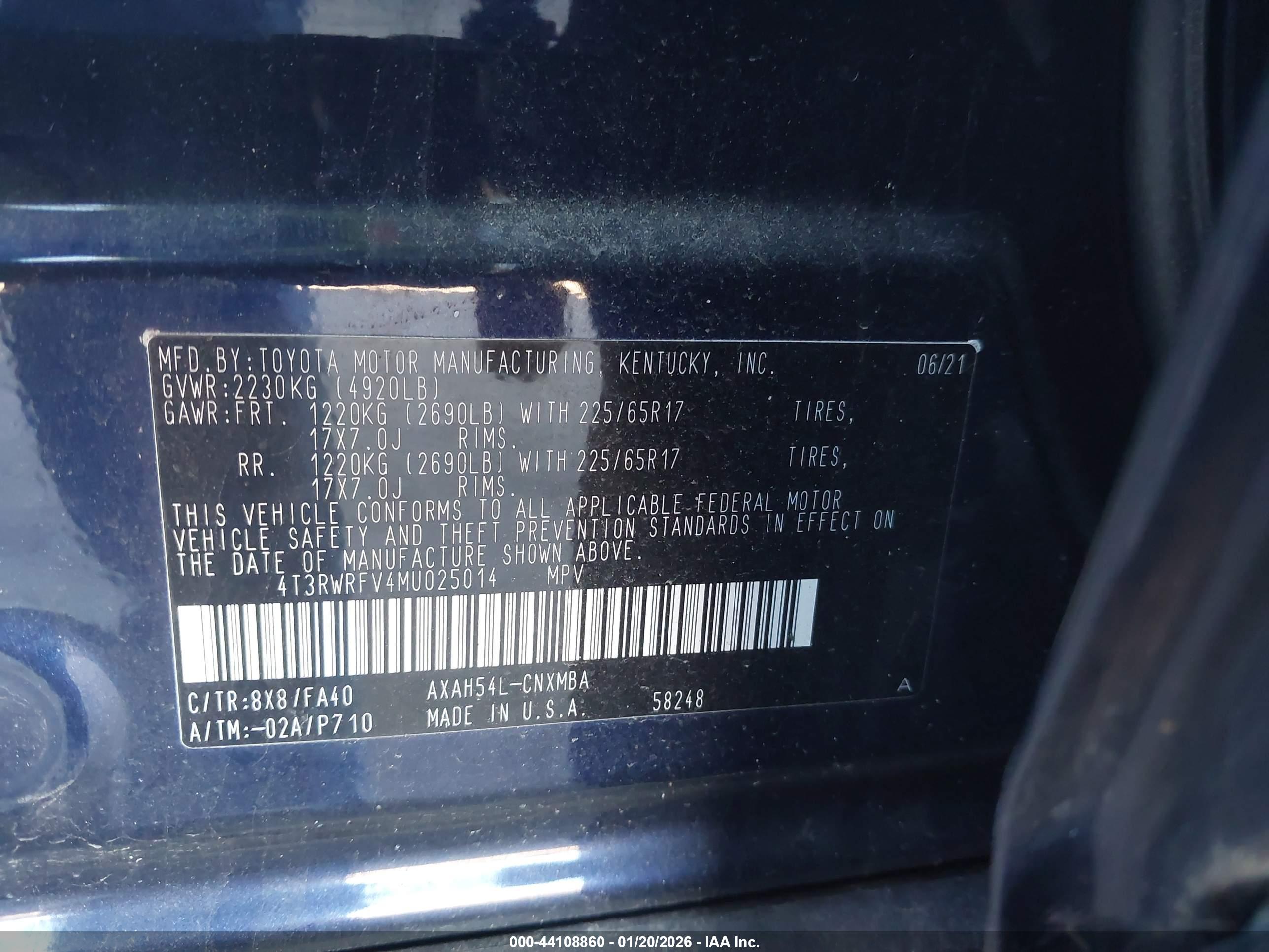 TOYOTA RAV4 image 9