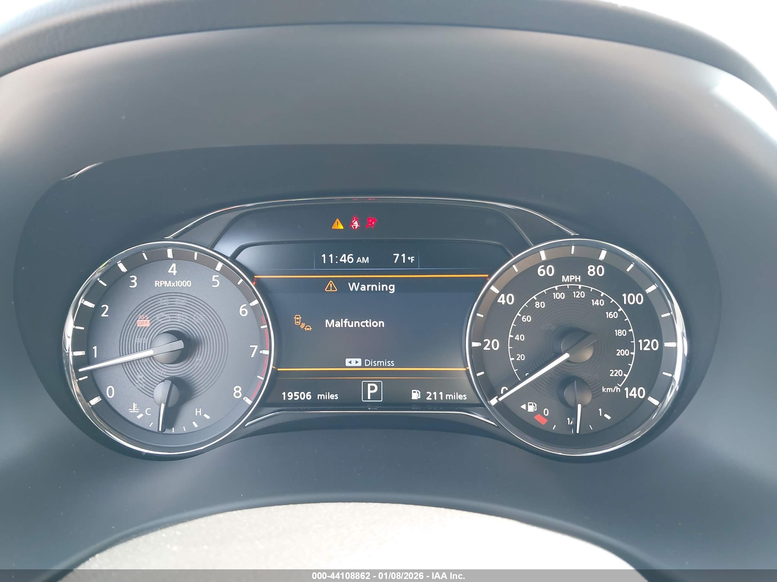 INFINITI QX80 image 7