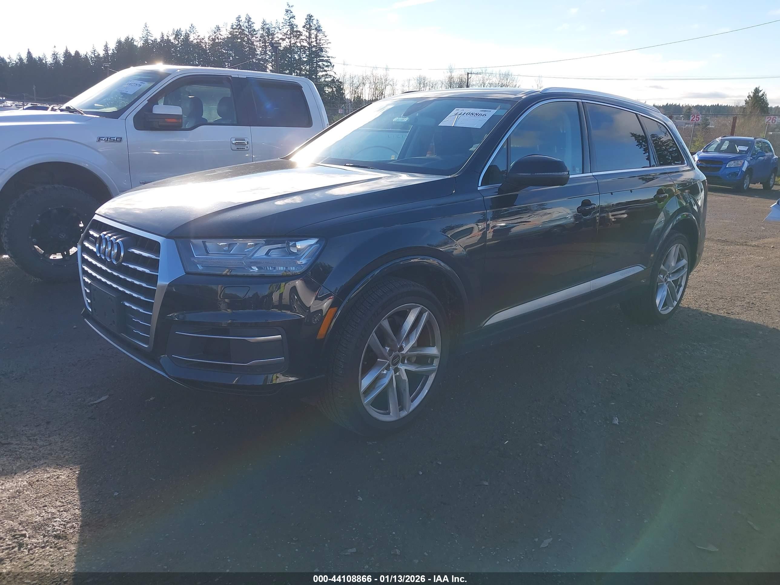 AUDI Q7 image 2