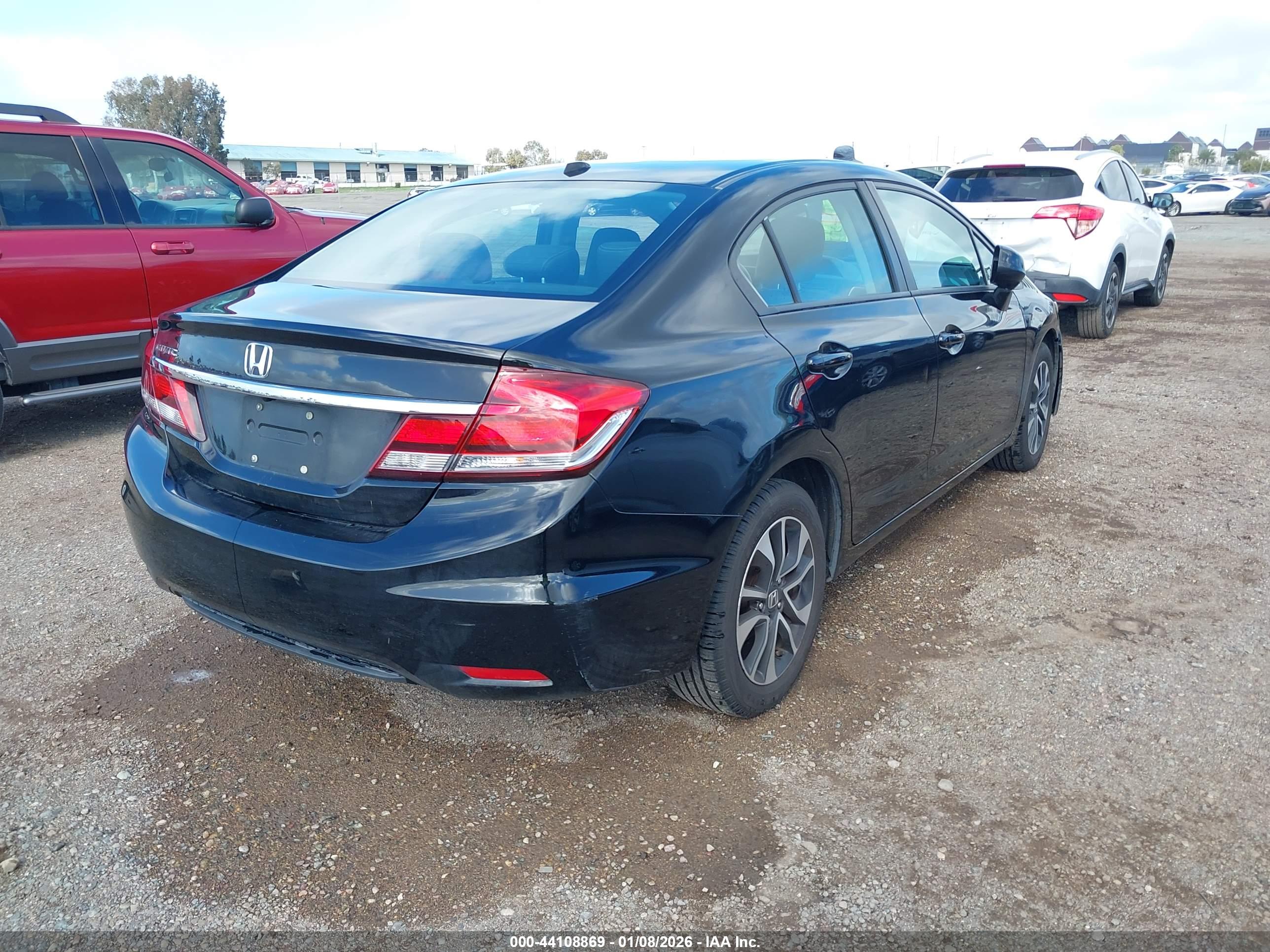 HONDA CIVIC image 4