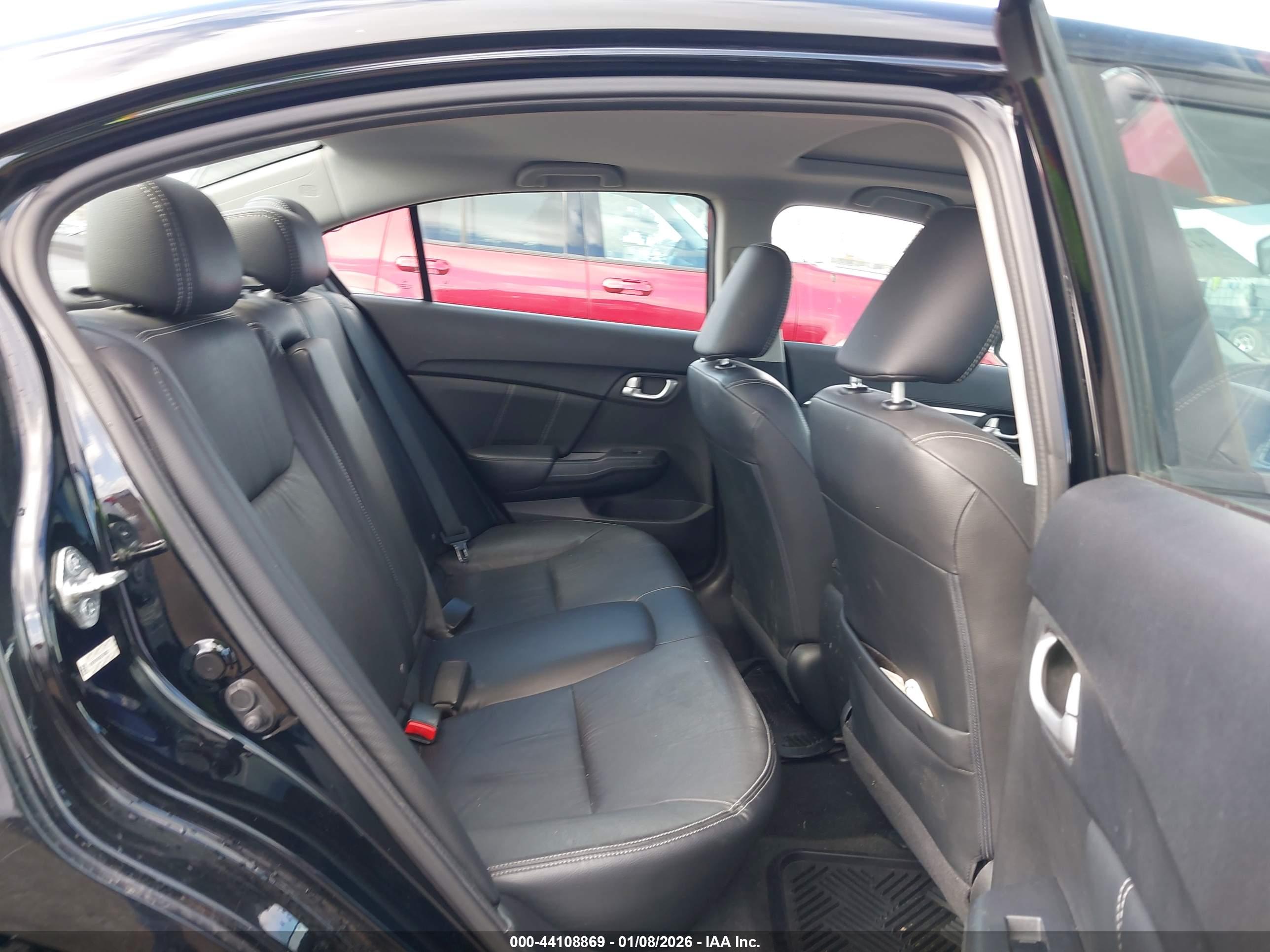 HONDA CIVIC image 8