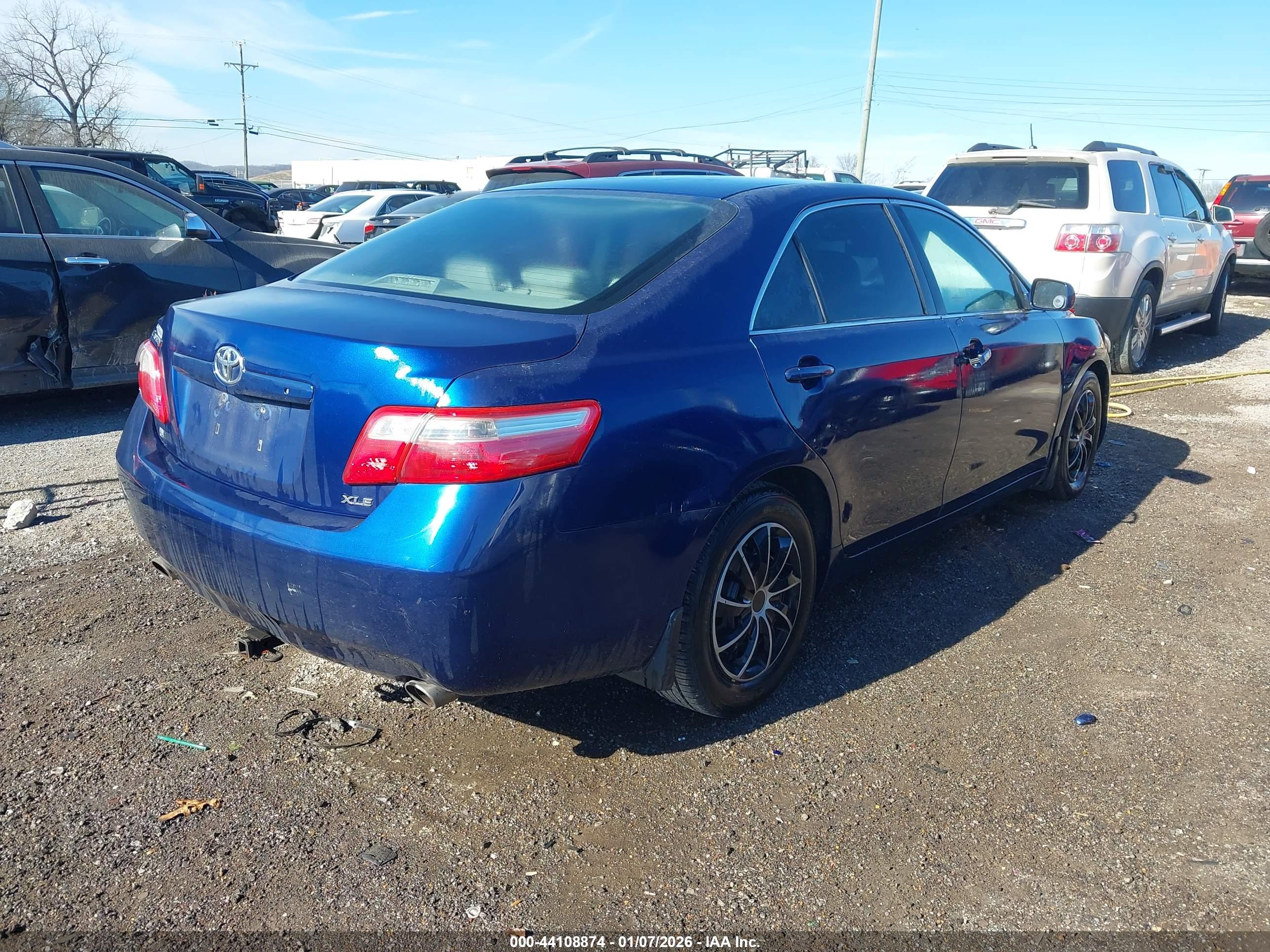 TOYOTA CAMRY image 4