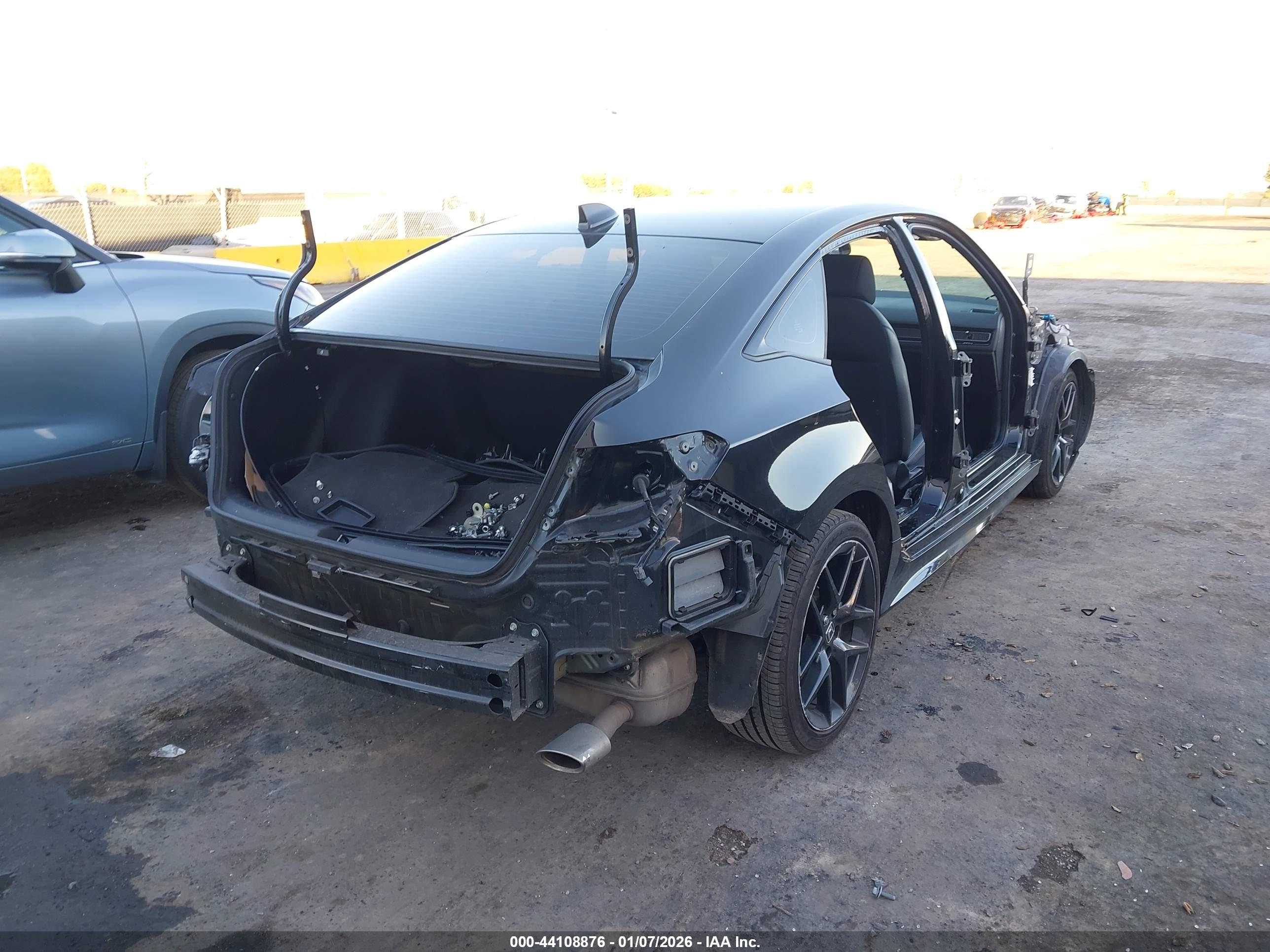 HONDA CIVIC image 4