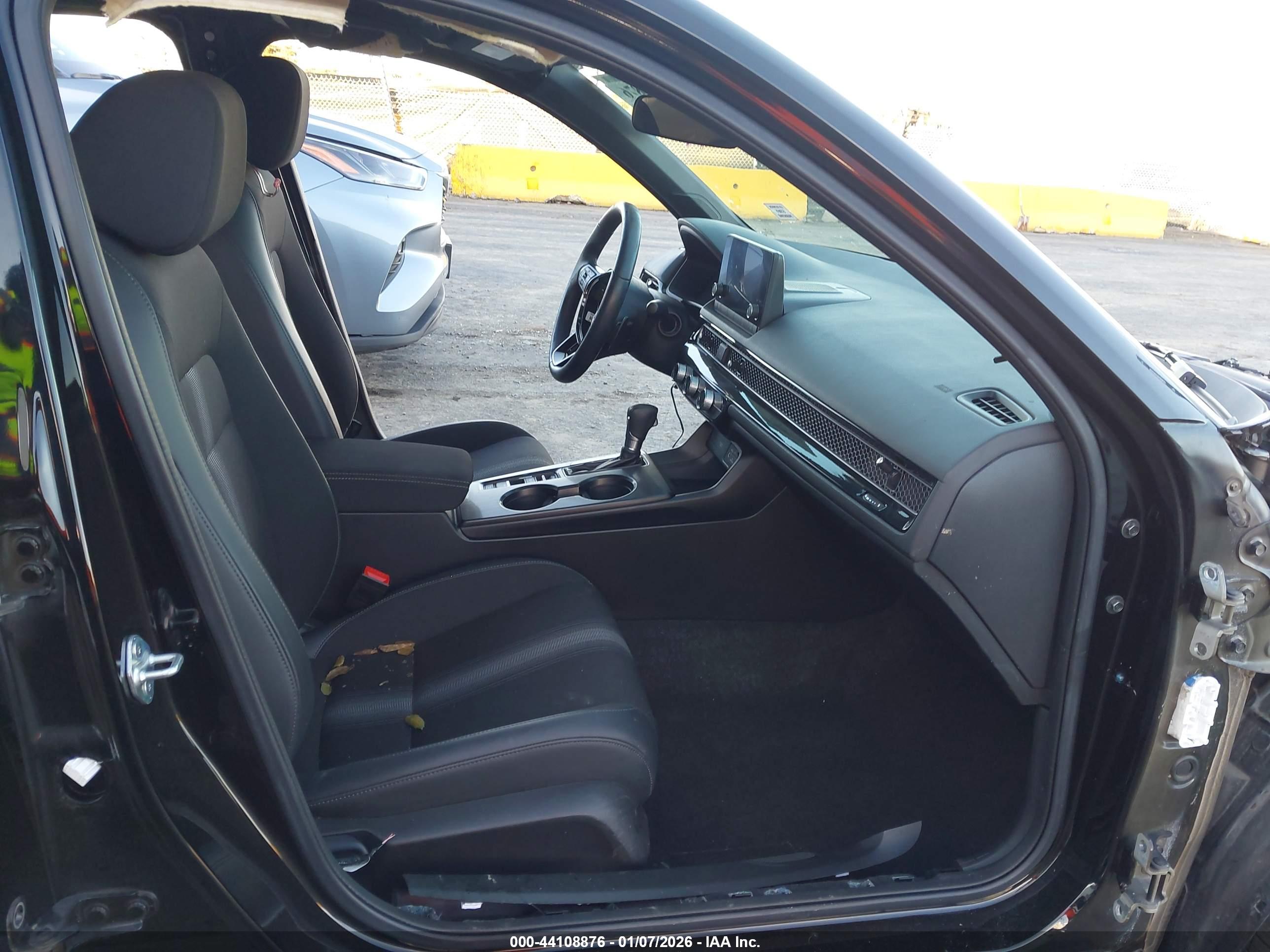 HONDA CIVIC image 5