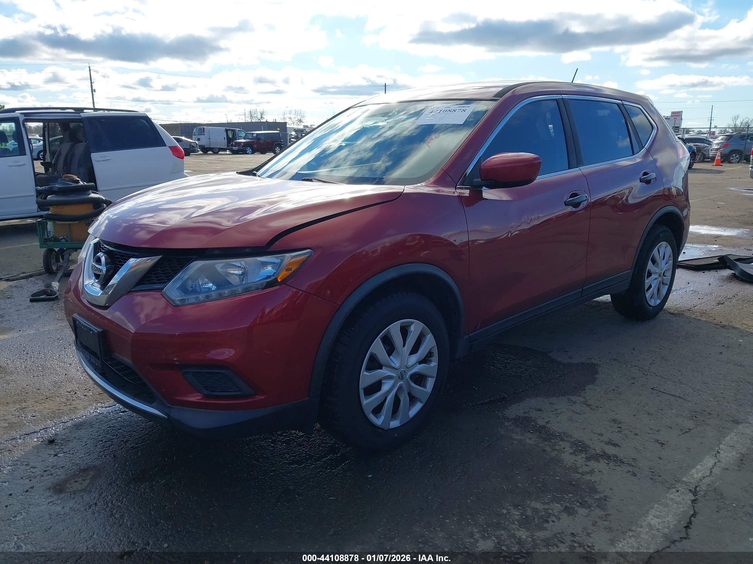 NISSAN ROGUE image 2
