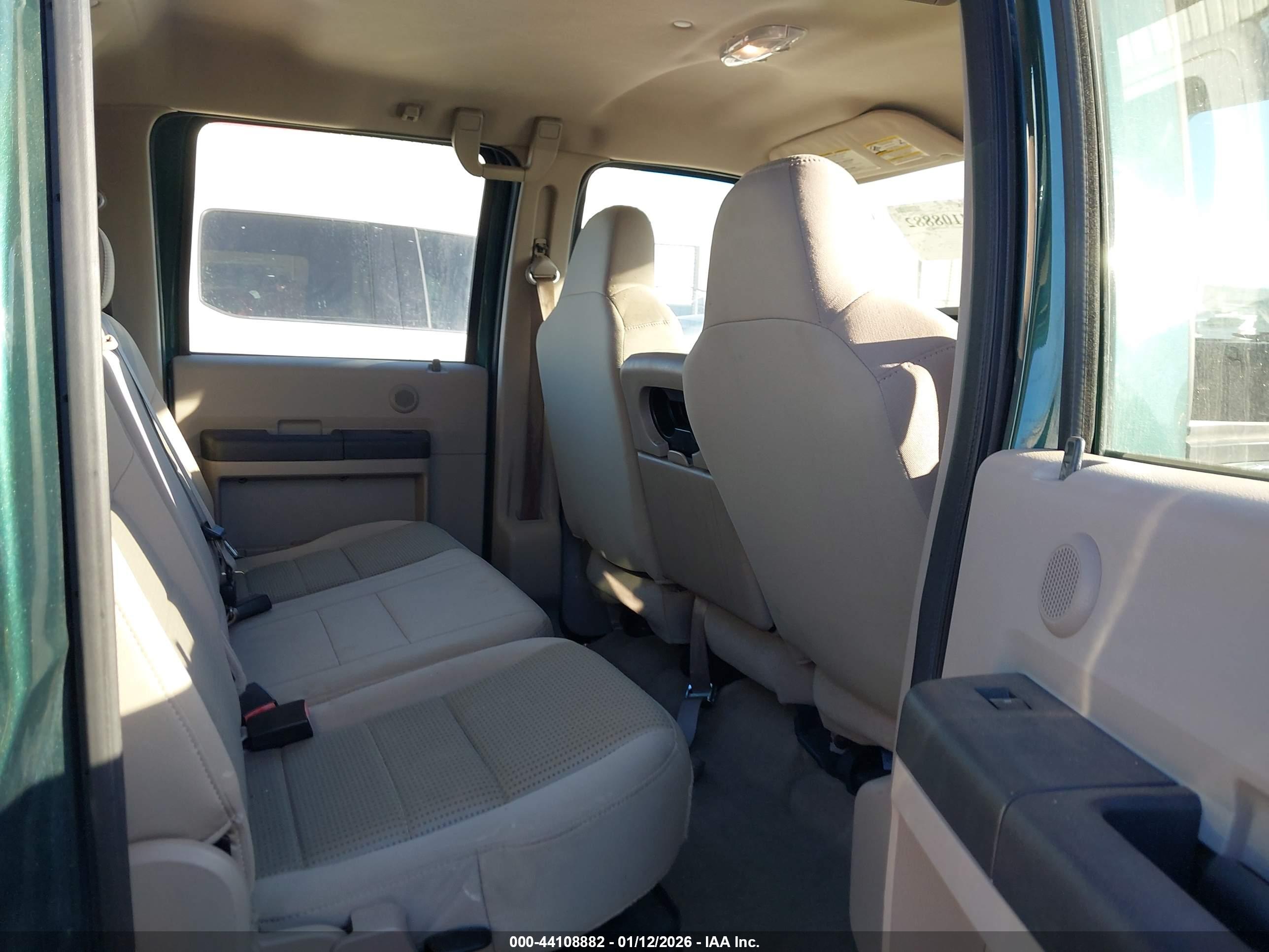 FORD F-250 image 8