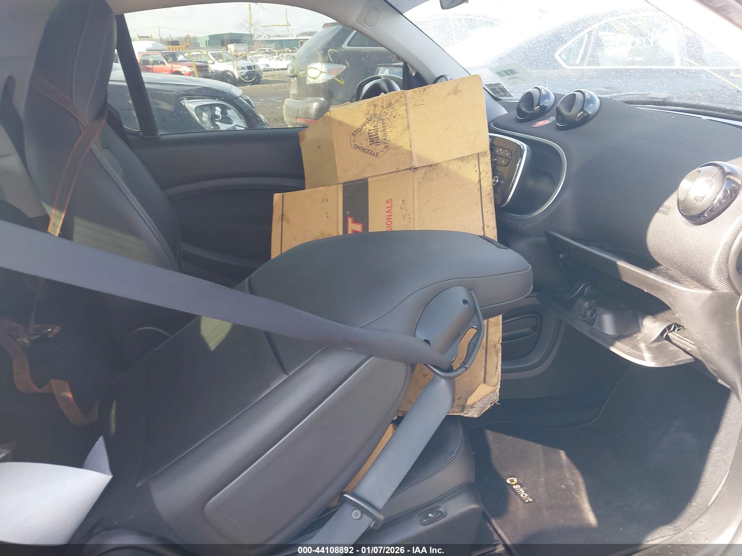 SMART FORTWO image 5