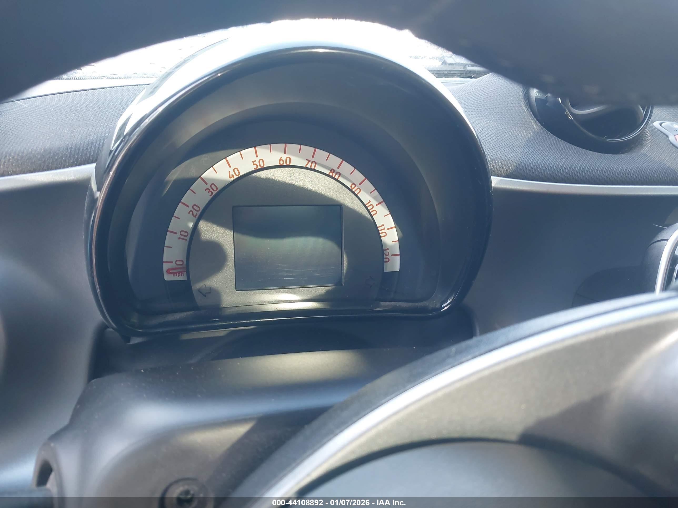 SMART FORTWO image 7