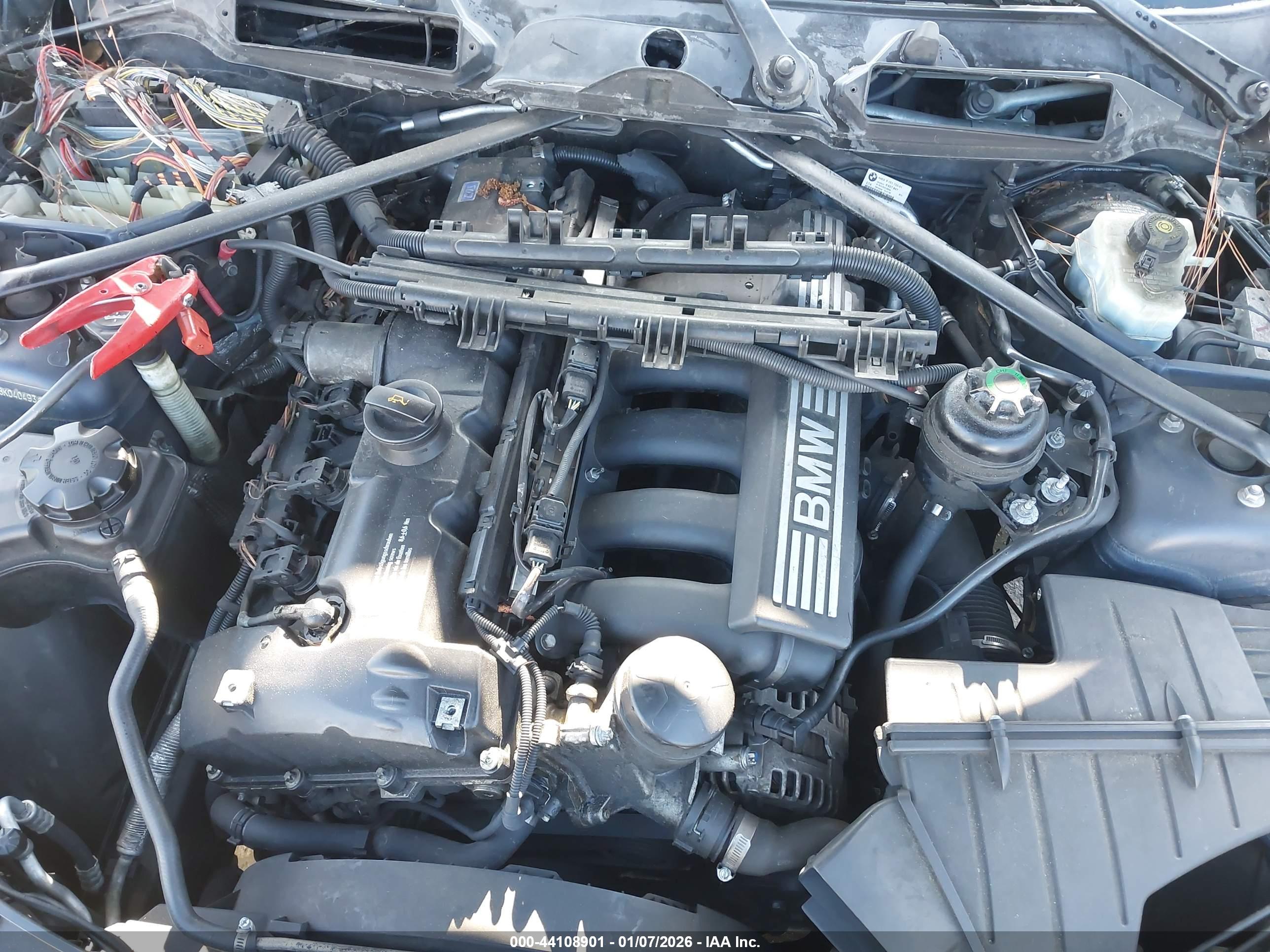 BMW 328XI image 10