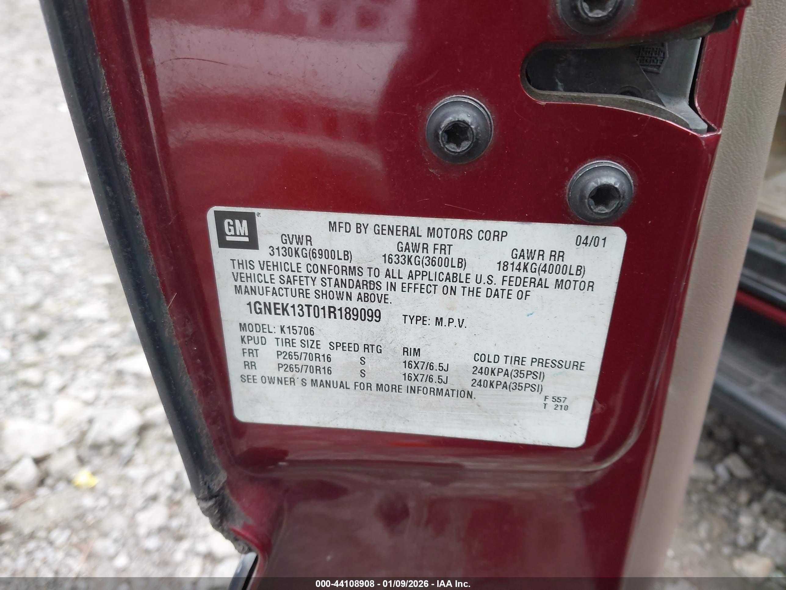 CHEVROLET TAHOE image 9