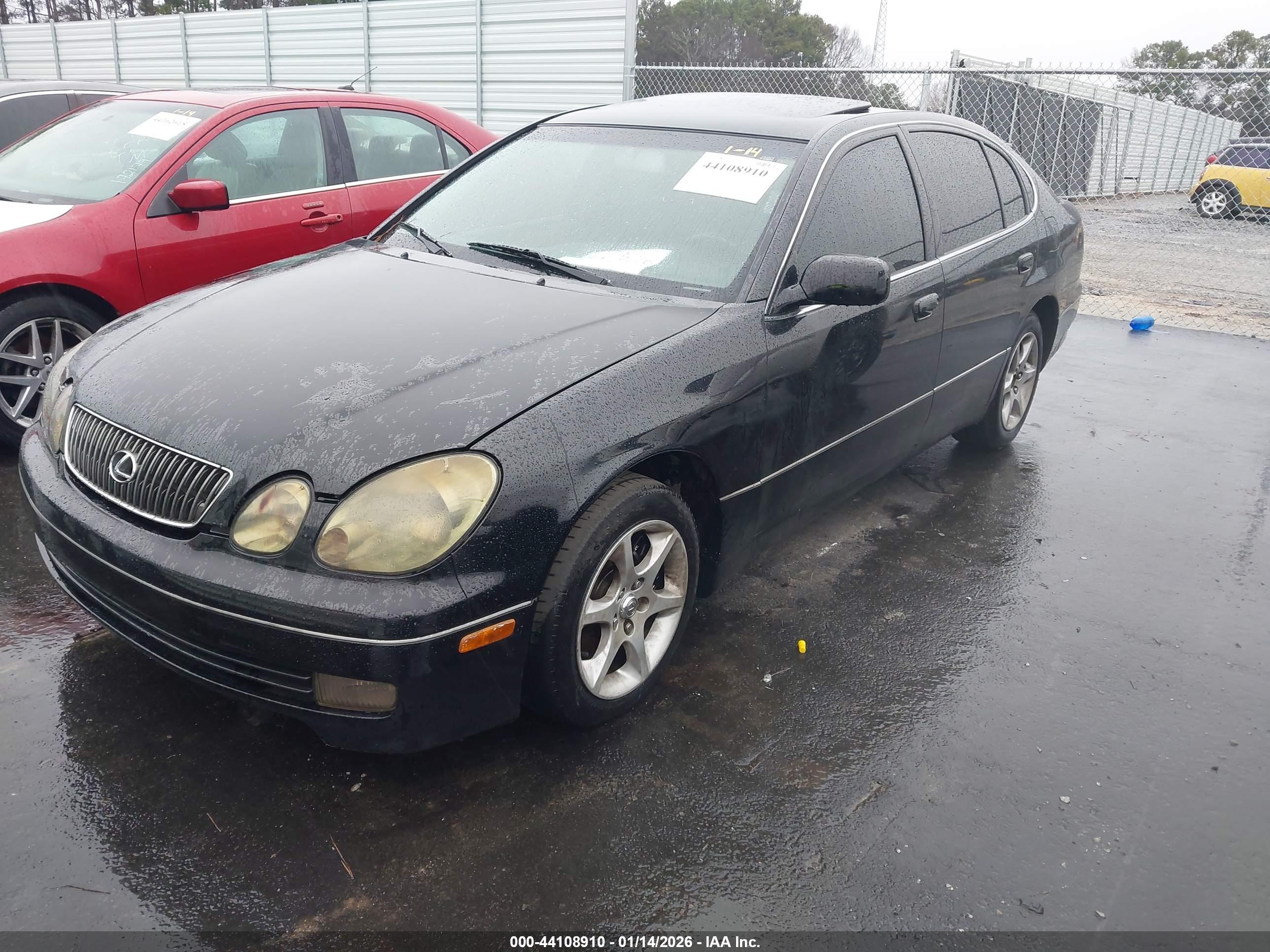 LEXUS GS image 2