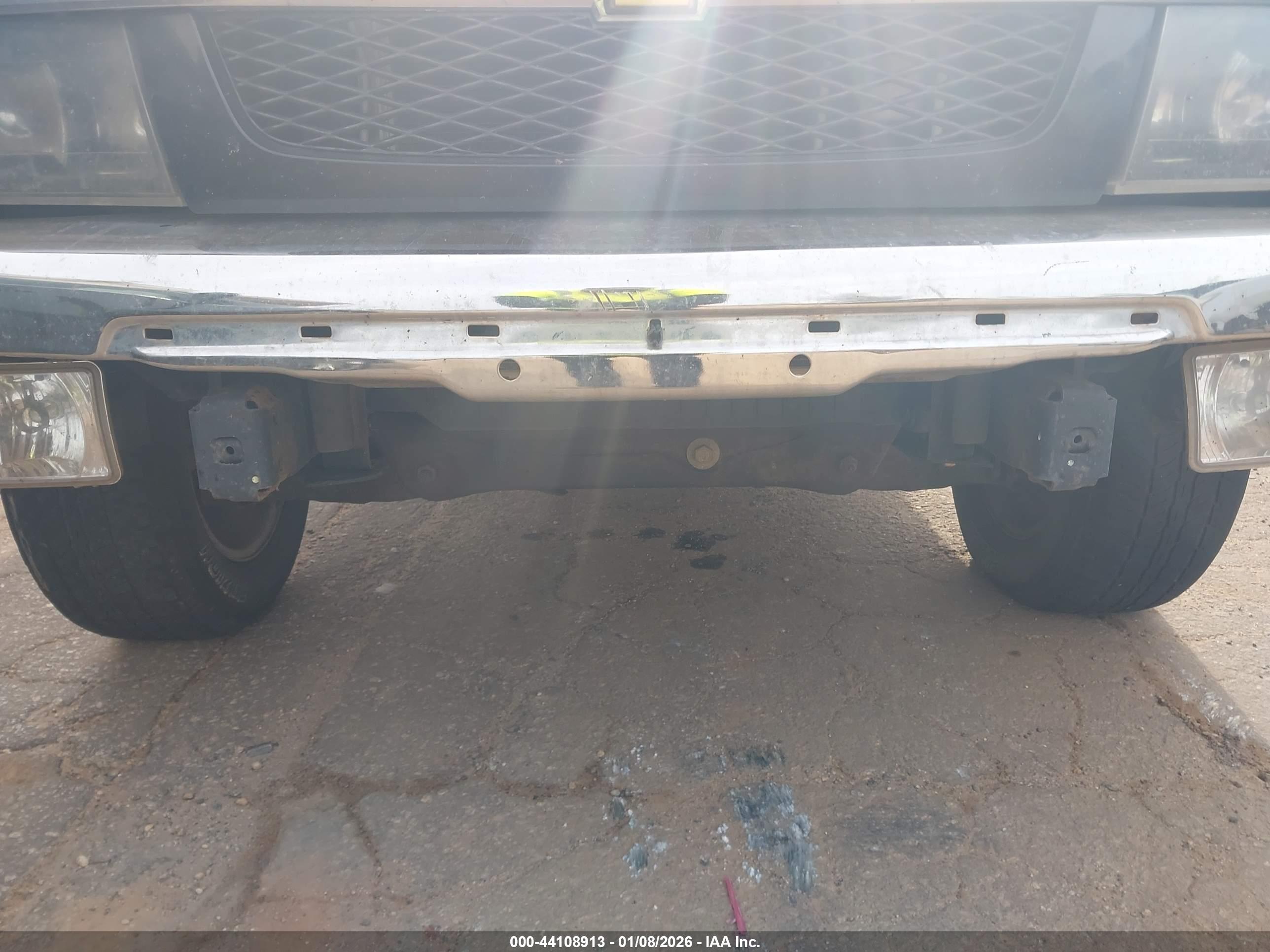 CHEVROLET COLORADO image 6