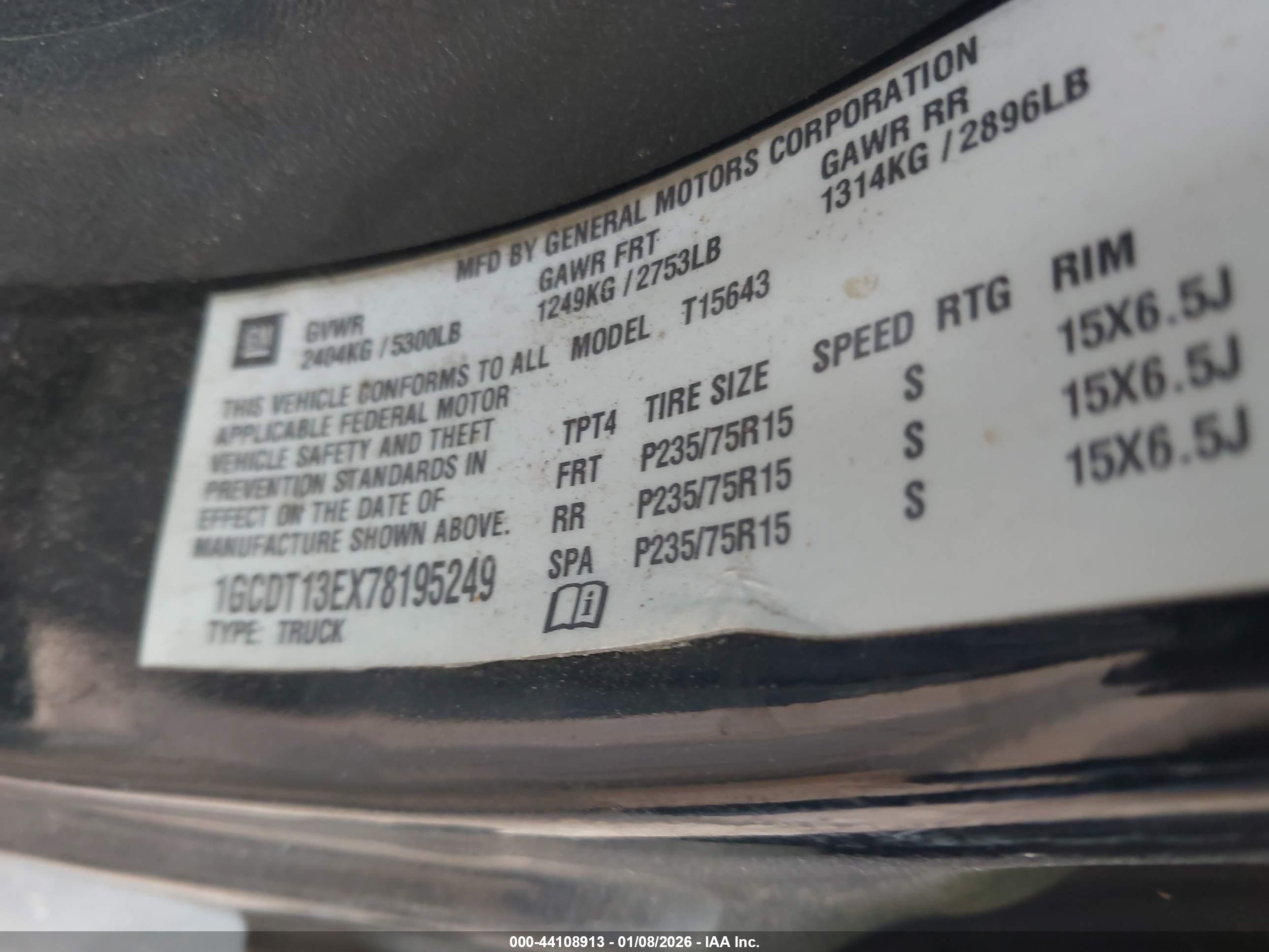 CHEVROLET COLORADO image 9
