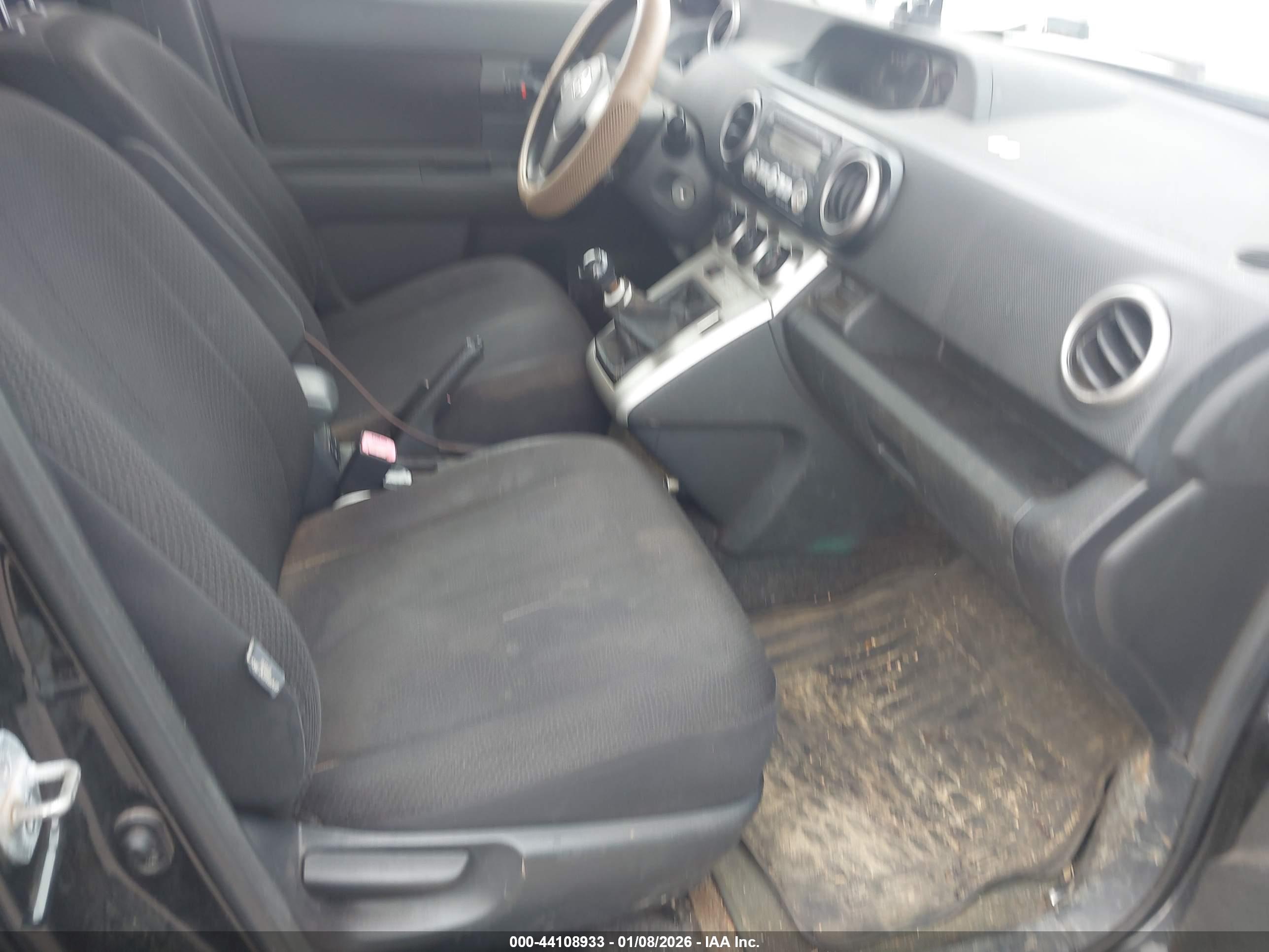 SCION XB image 5