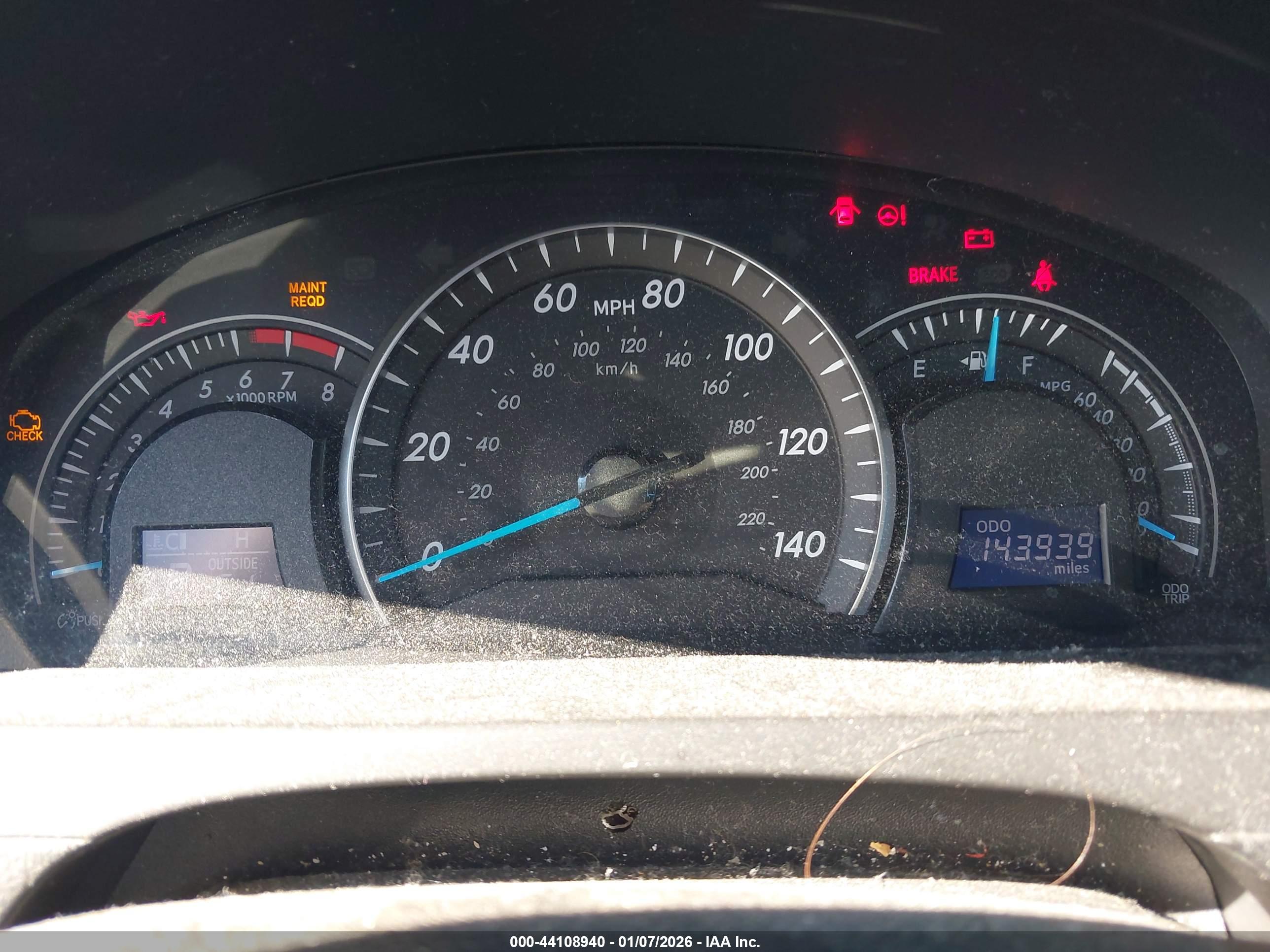 TOYOTA CAMRY image 7