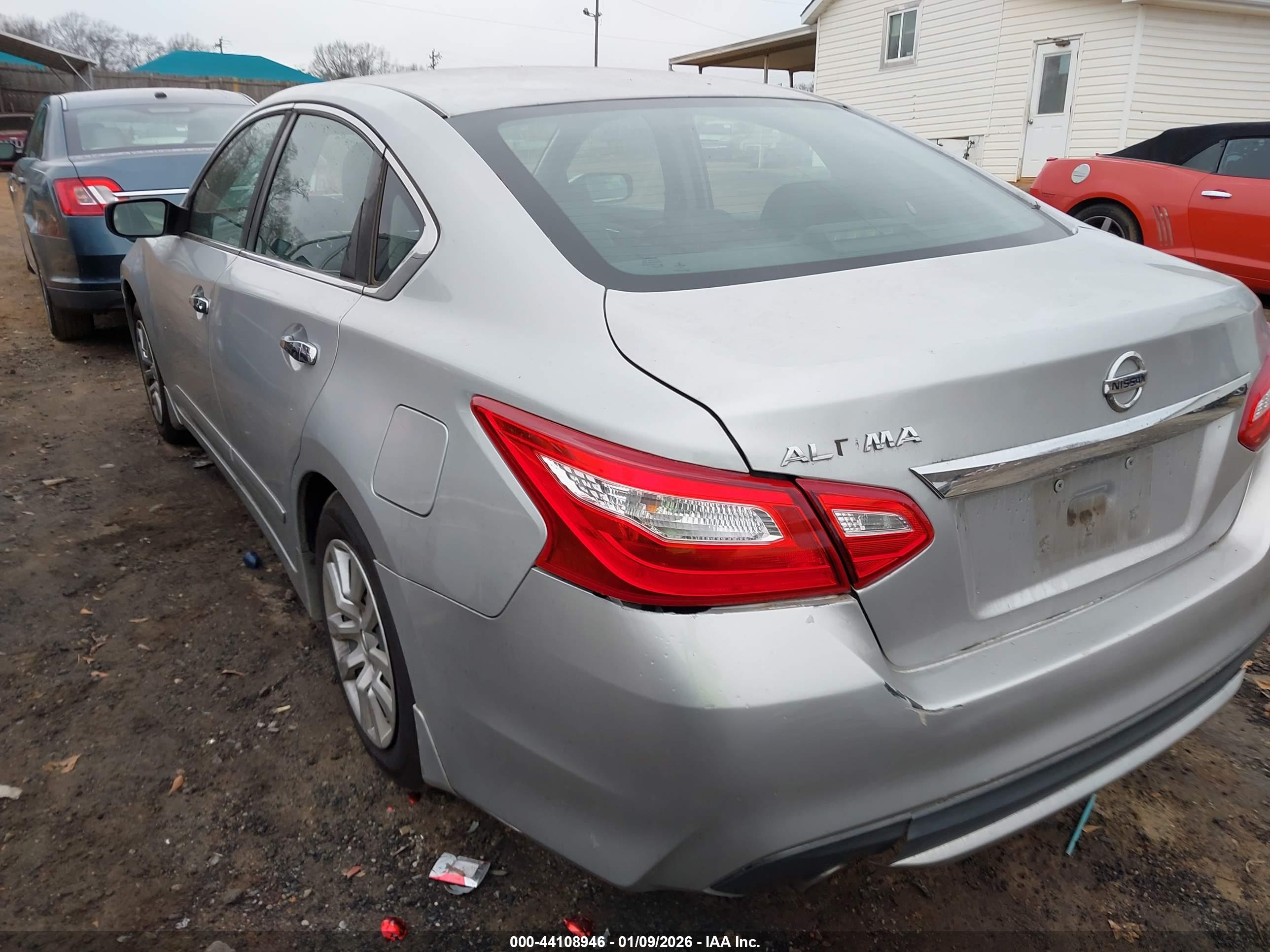 NISSAN ALTIMA image 3