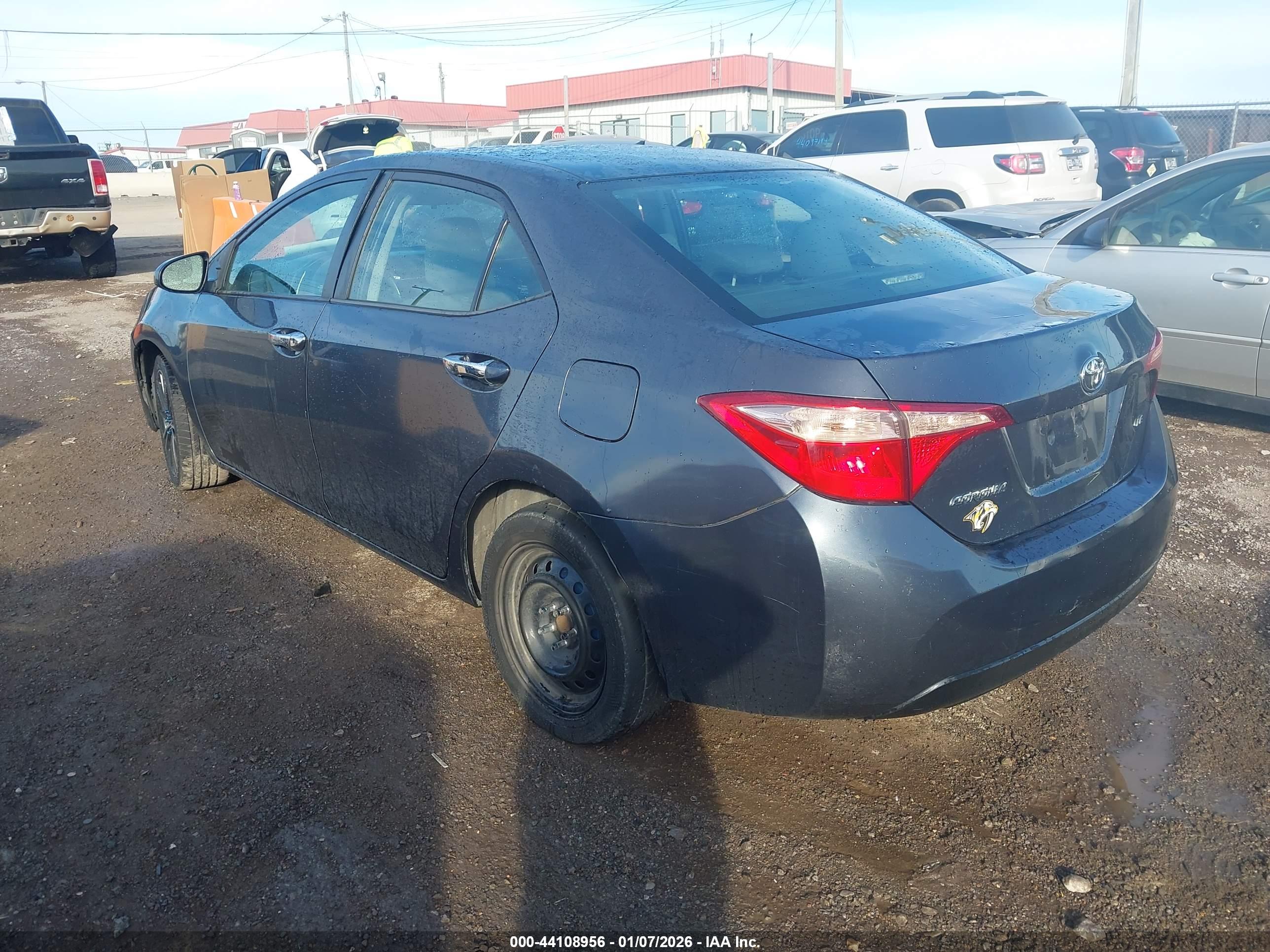 TOYOTA COROLLA image 3