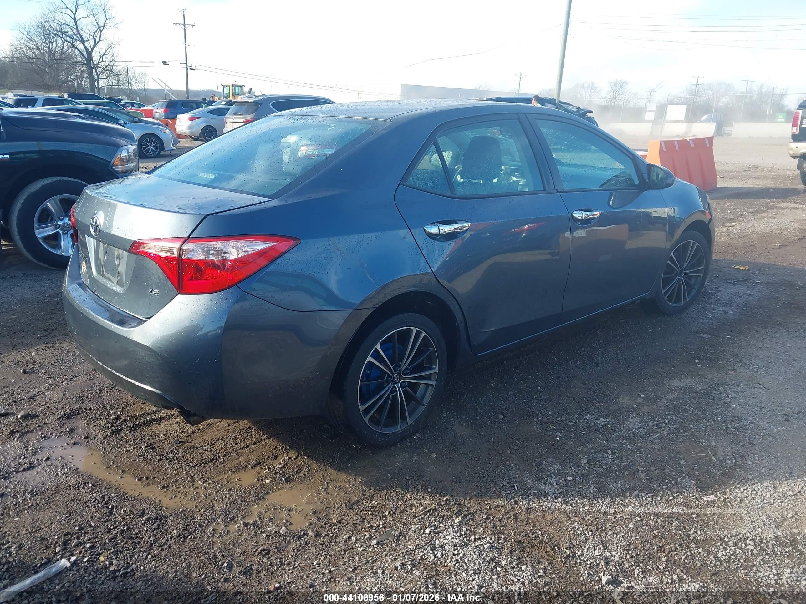 TOYOTA COROLLA image 4