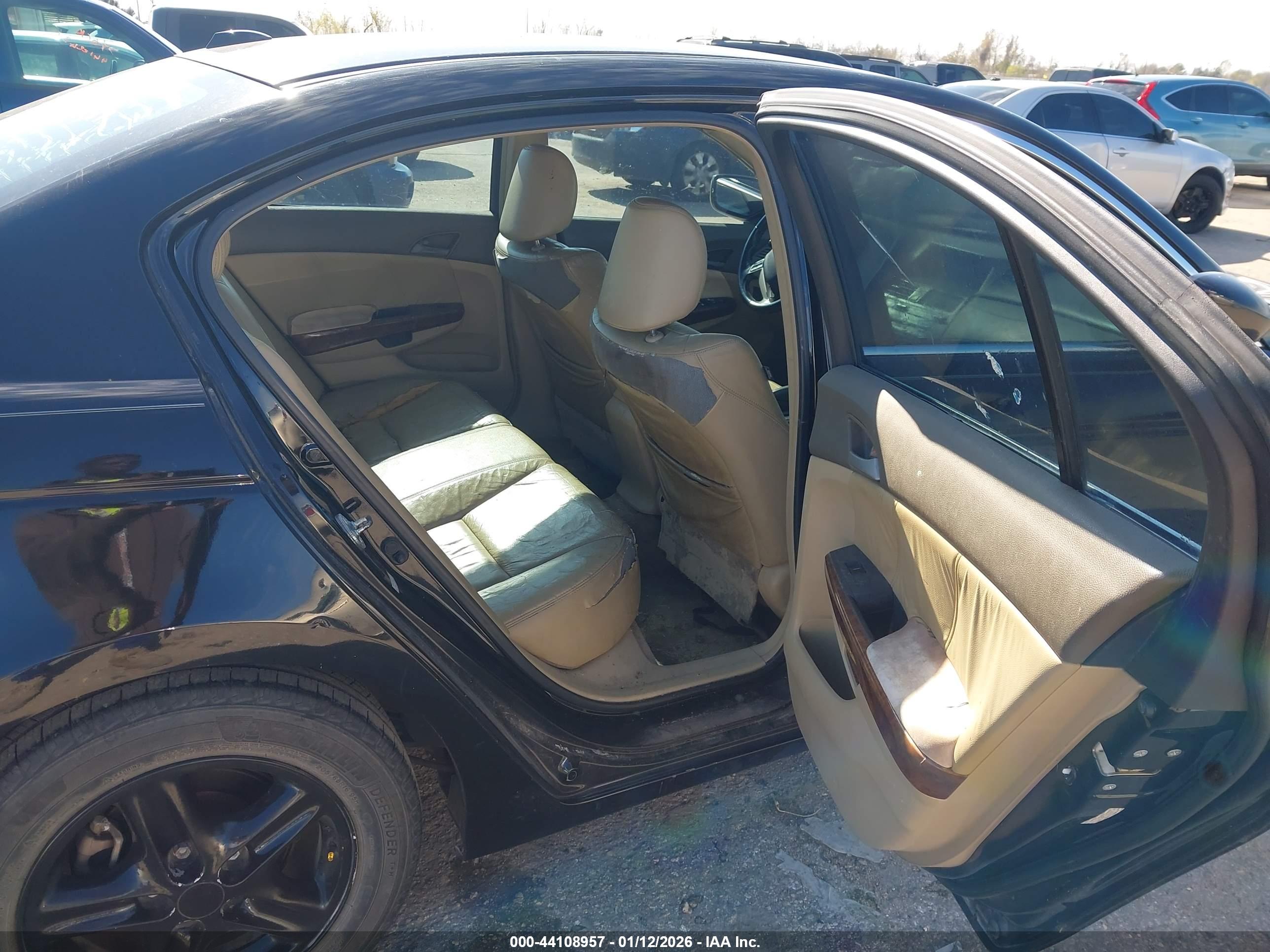 HONDA ACCORD image 8
