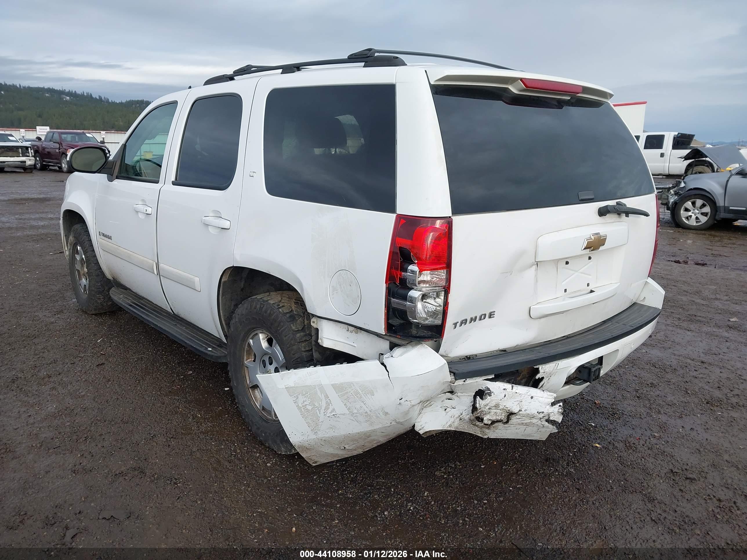 CHEVROLET TAHOE image 3