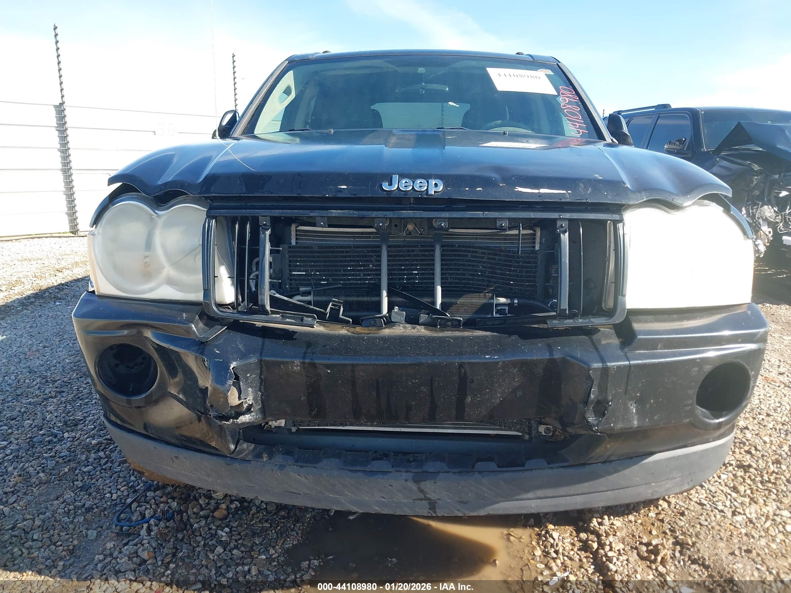 JEEP GRAND image 6